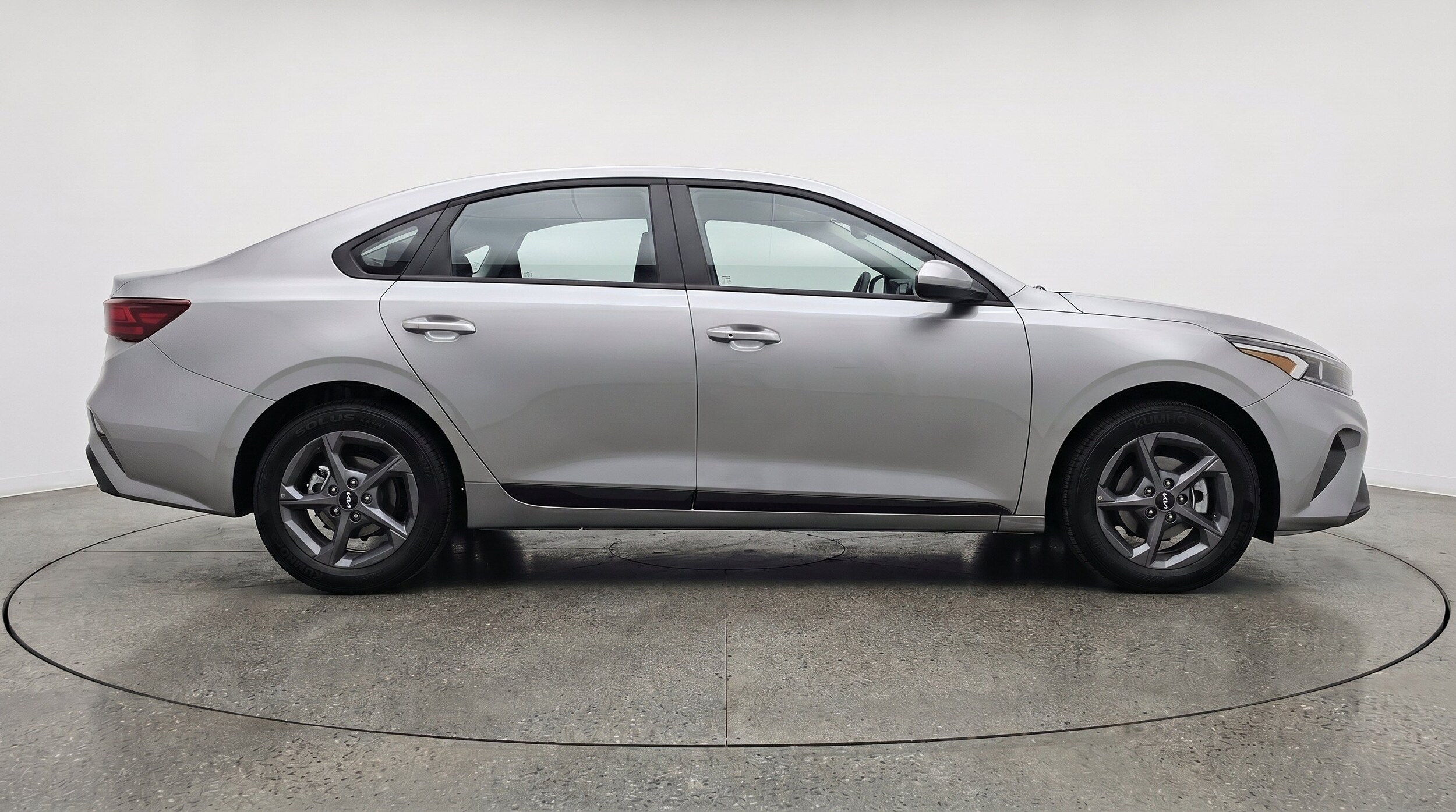 Thumbnail: 2025 Kia K4 - 10