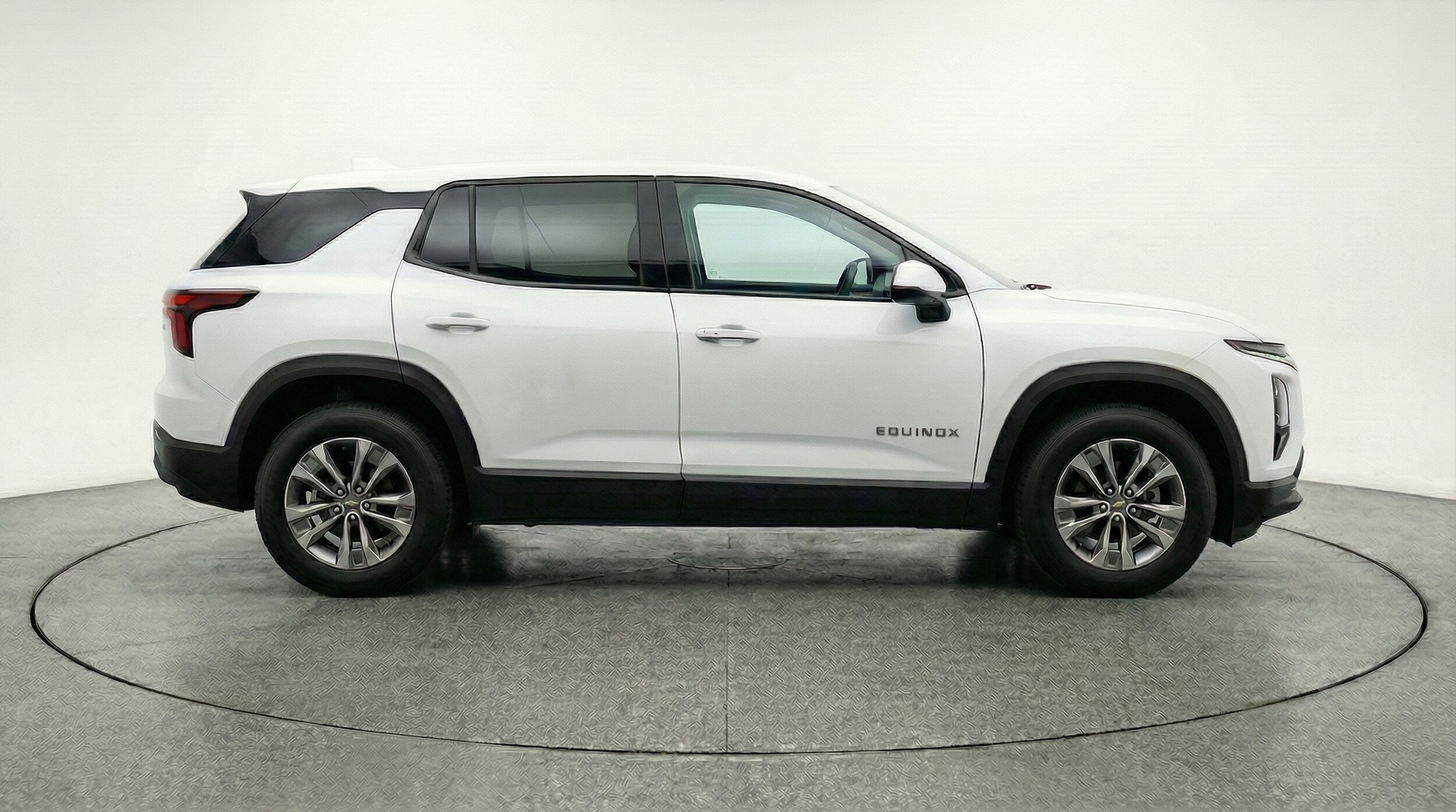 Thumbnail: 2025 Chevrolet Equinox - 8