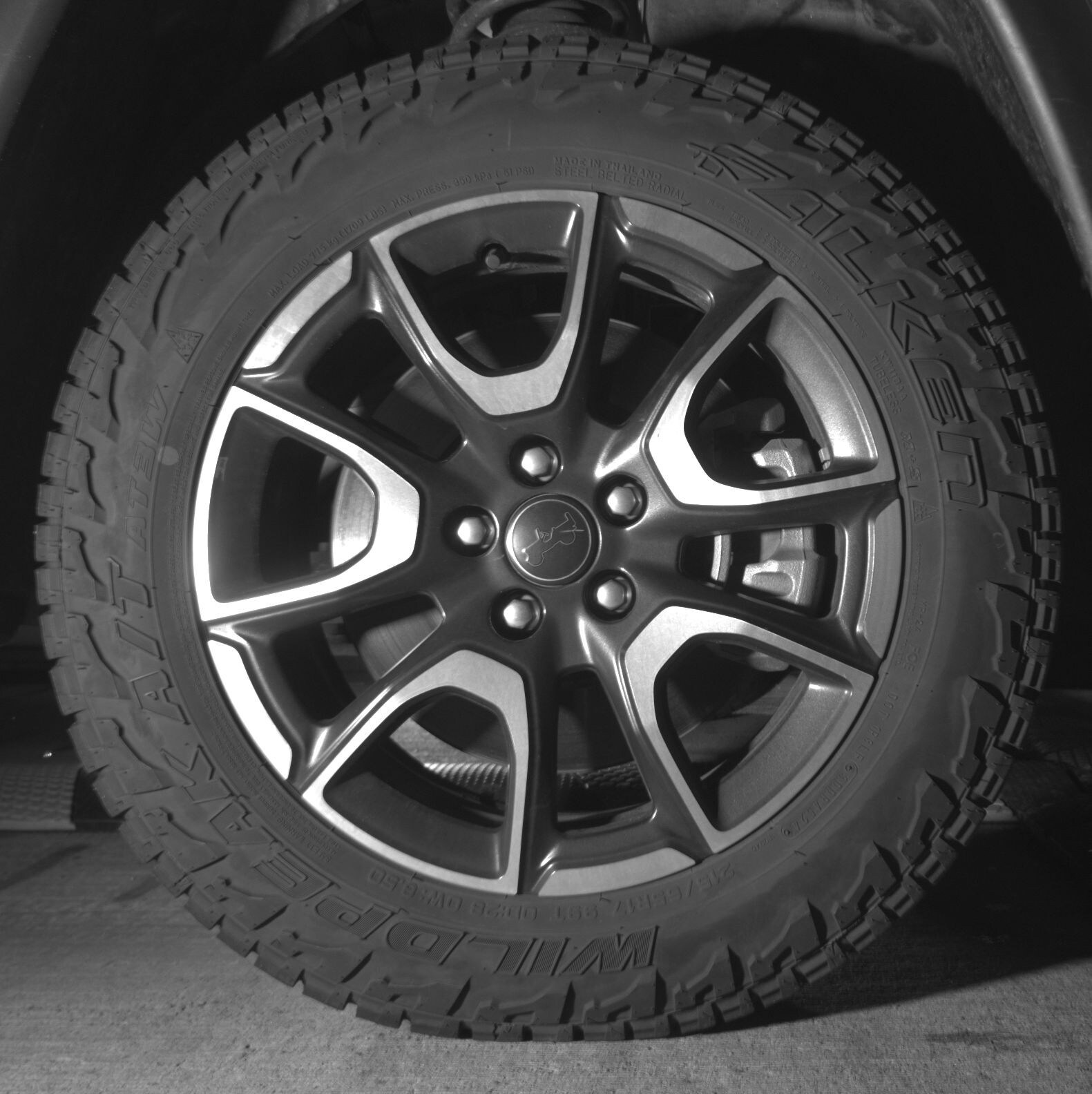 Thumbnail: 2025 Jeep Compass - 10