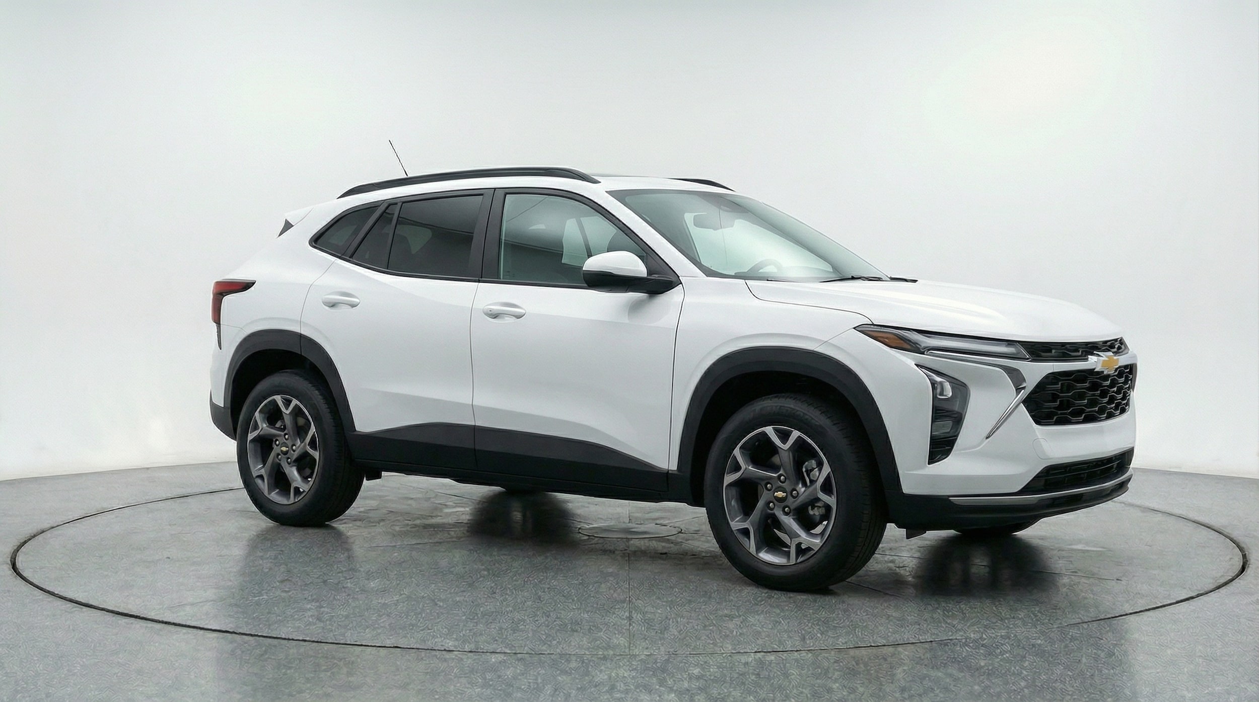 Thumbnail: 2025 Chevrolet Trax - 1