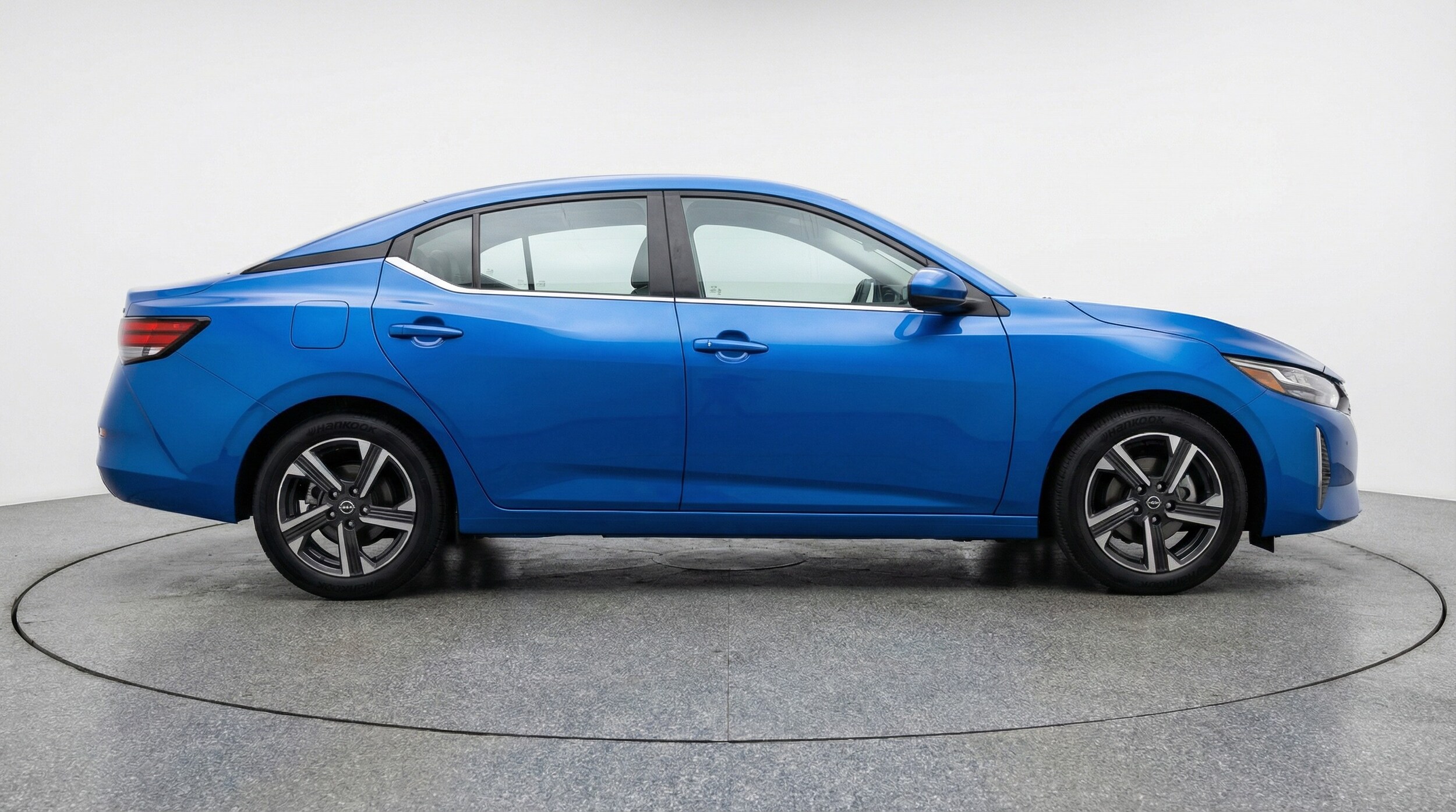 Thumbnail: 2025 Nissan Sentra - 8