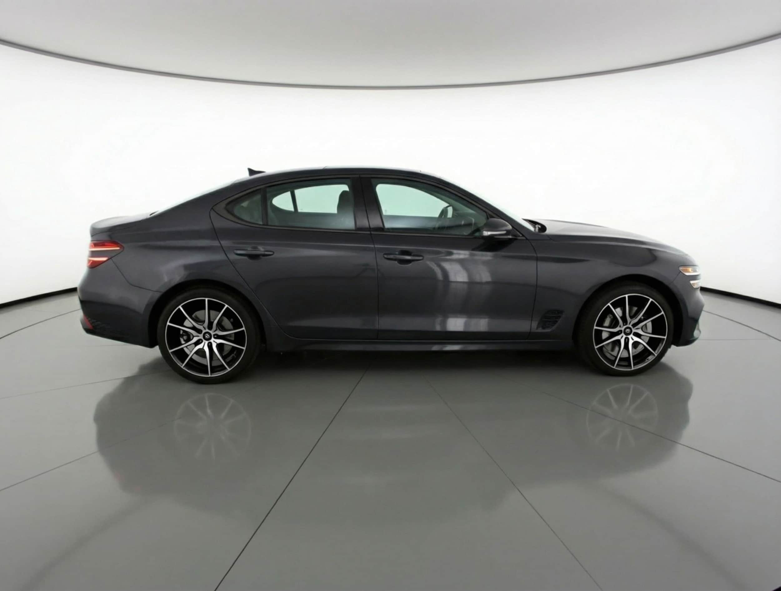 Thumbnail: 2025 Genesis G70 - 8