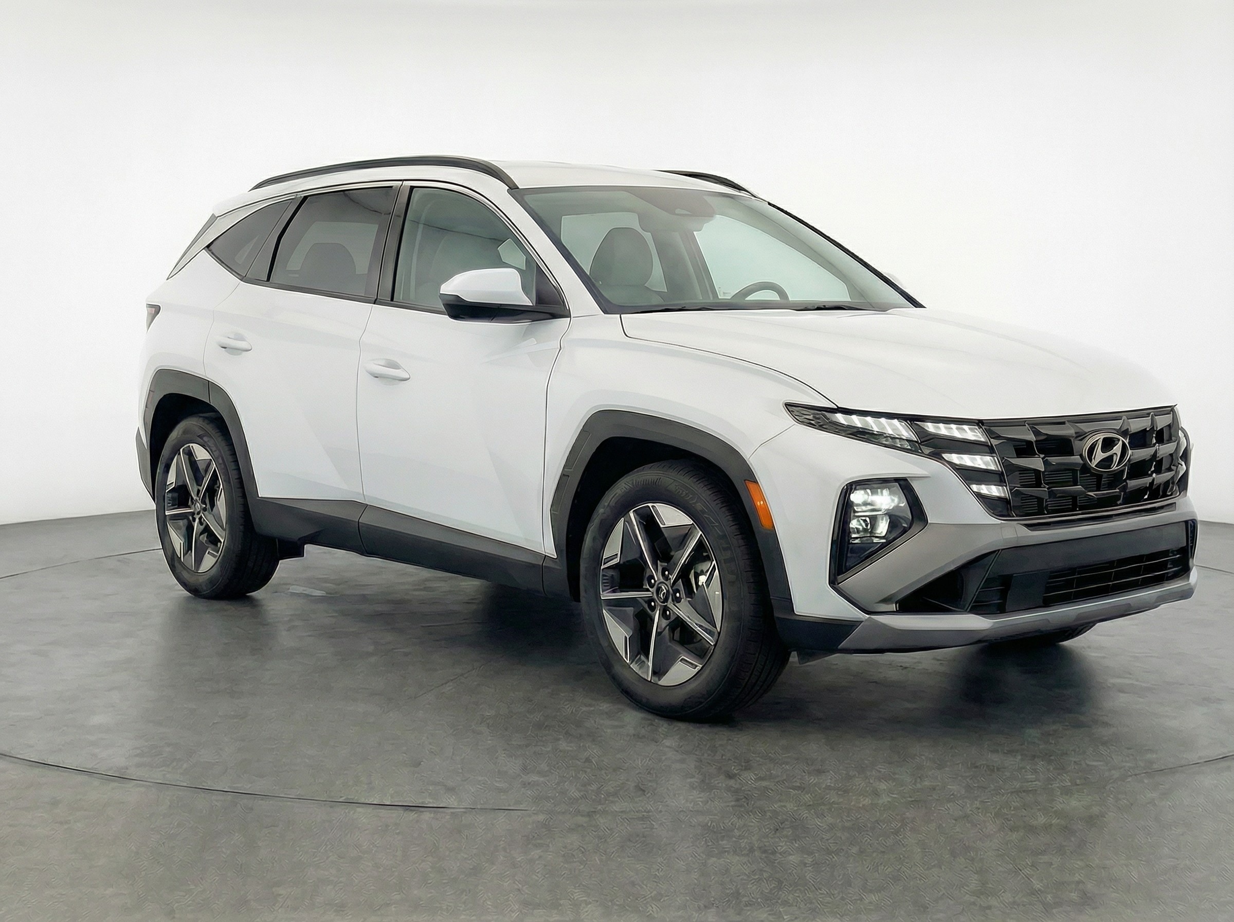 Thumbnail: 2025 Hyundai Tucson - 1