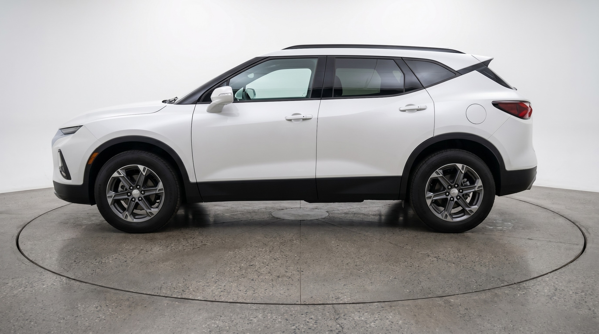 Thumbnail: 2025 Chevrolet Blazer - 4