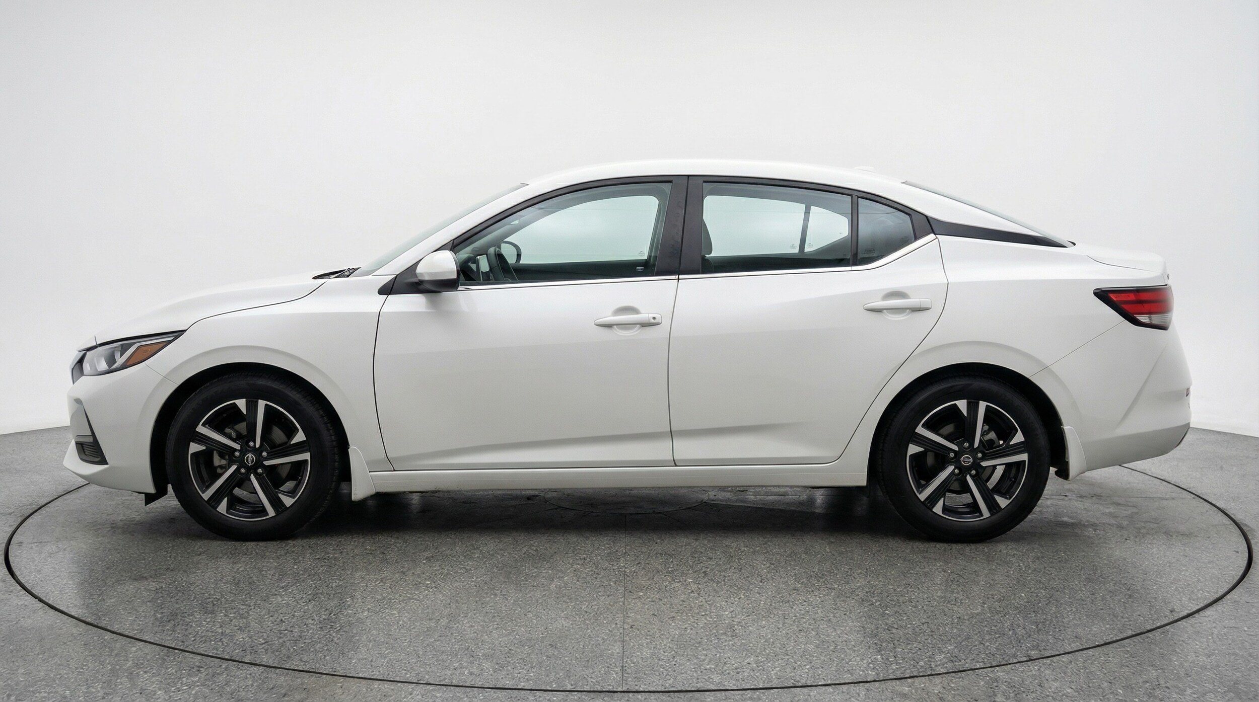 Thumbnail: 2025 Nissan Sentra - 4