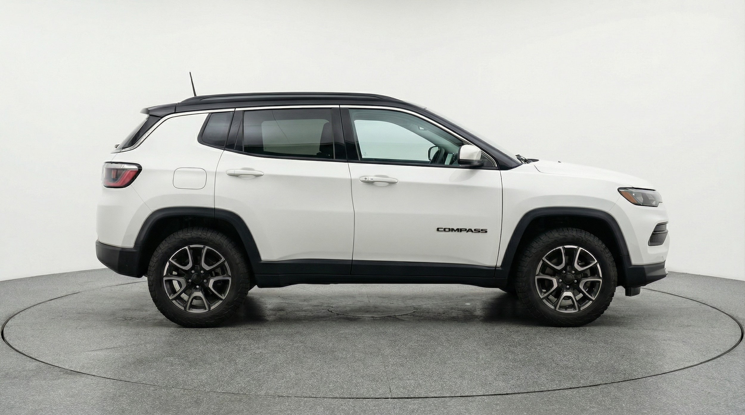 Thumbnail: 2025 Jeep Compass - 8