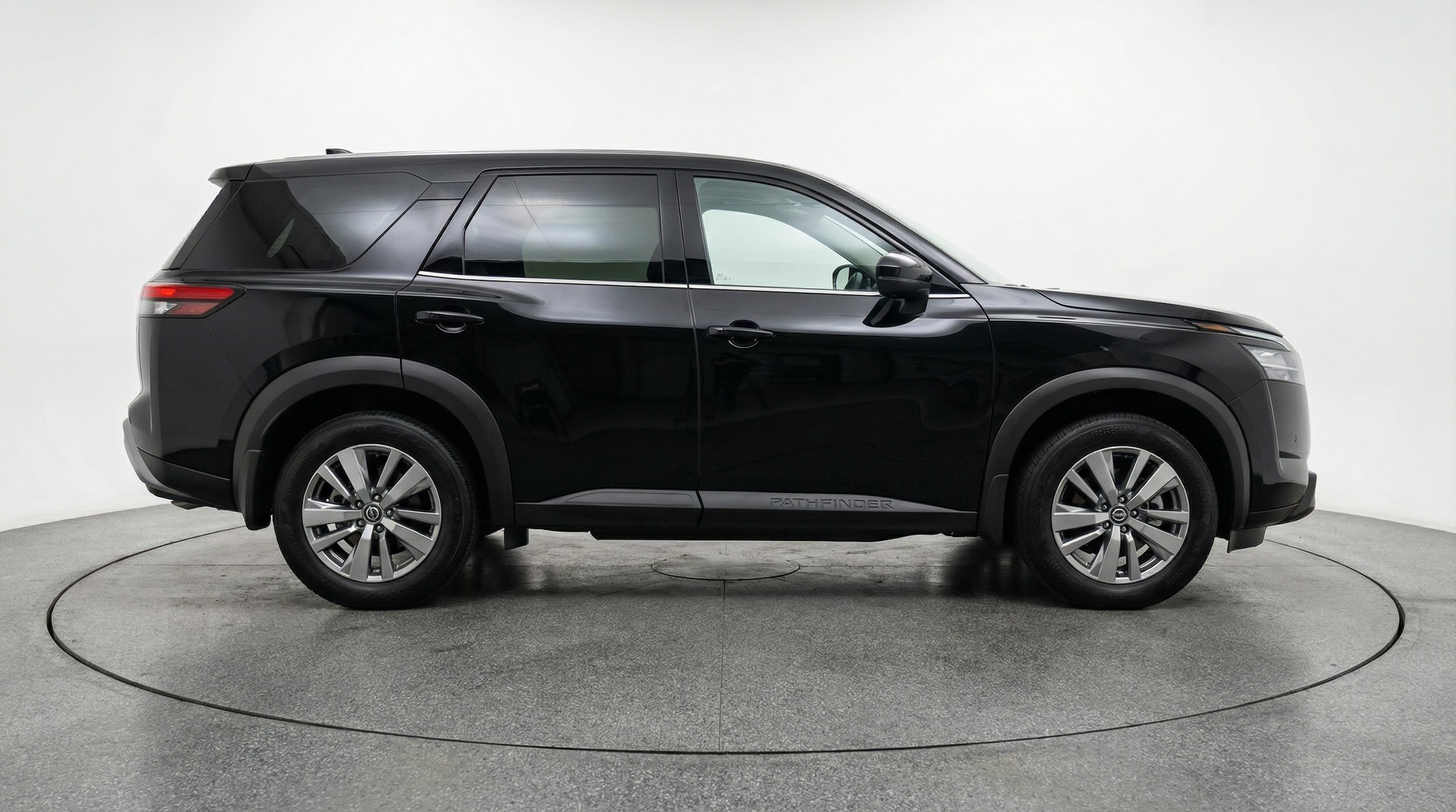 Thumbnail: 2025 Nissan Pathfinder - 8