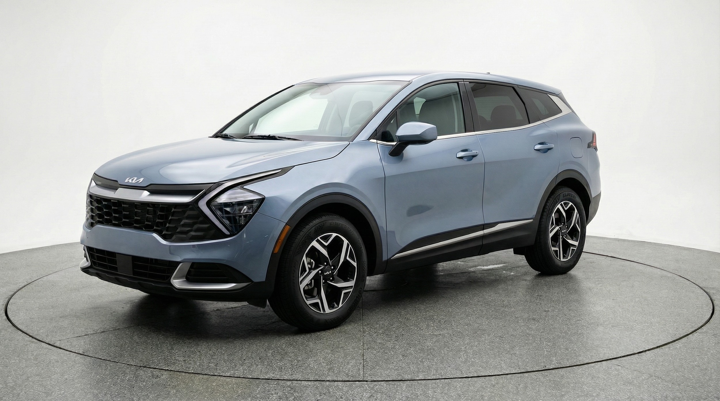 Thumbnail: 2025 Kia Sportage - 3