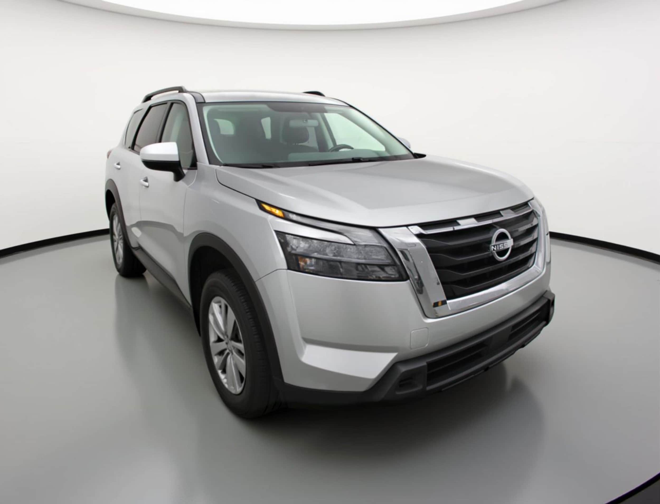 Thumbnail: 2025 Nissan Pathfinder - 1