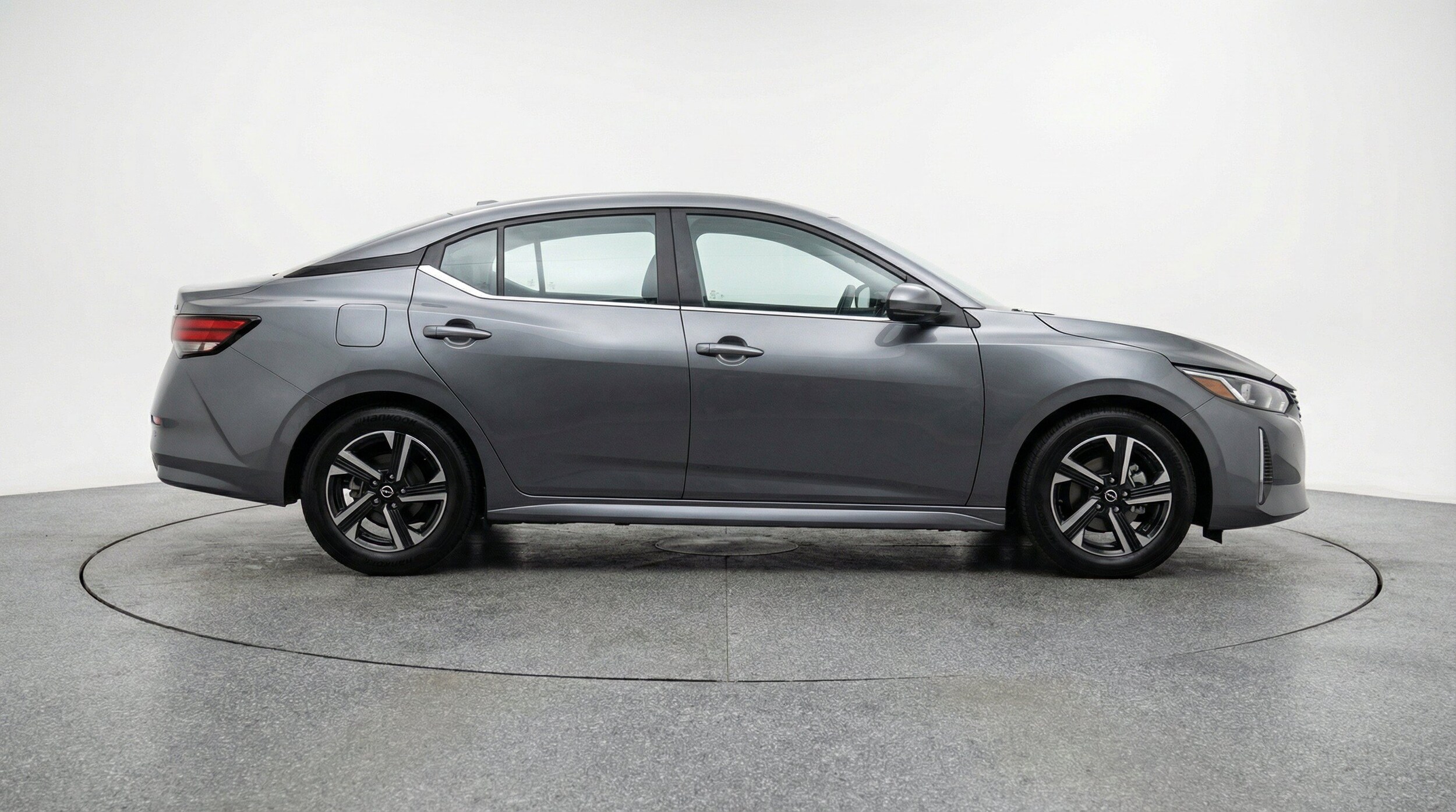 Thumbnail: 2025 Nissan Sentra - 11