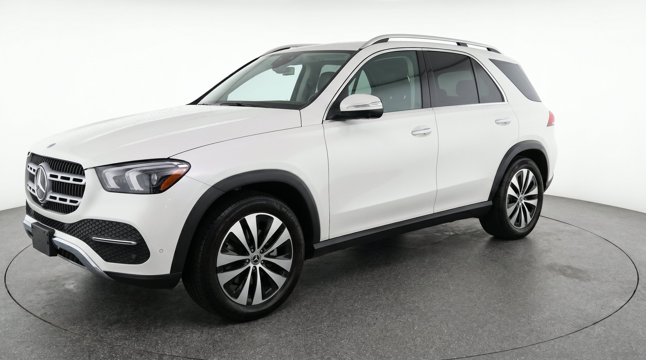 Thumbnail: 2026 Mercedes-Benz GLE - 3