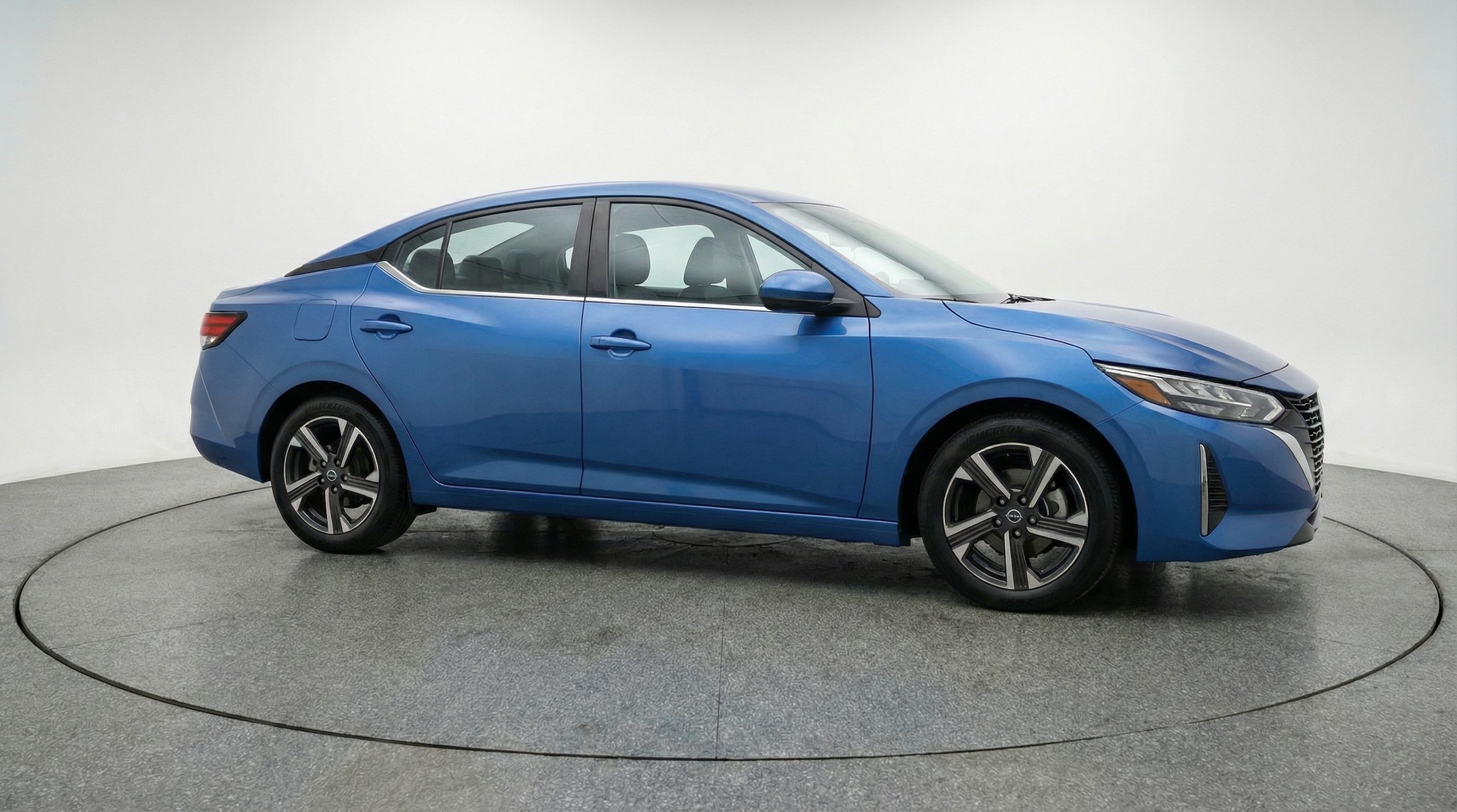 Thumbnail: 2025 Nissan Sentra - 1