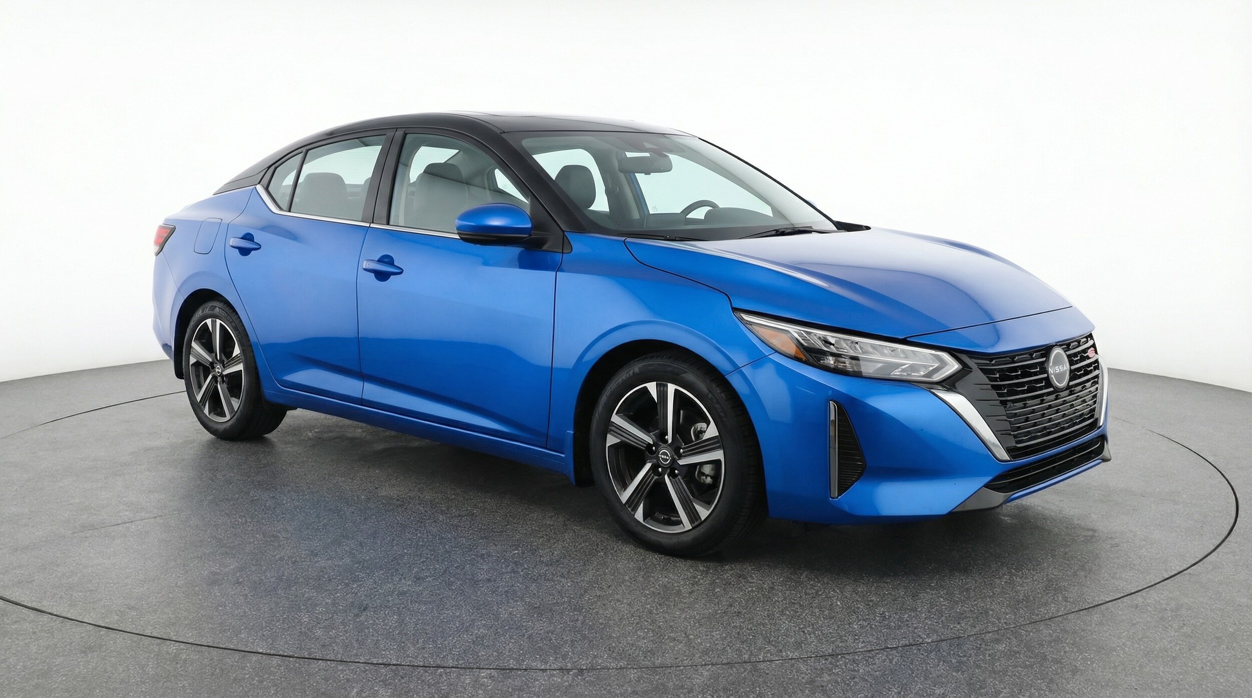 Thumbnail: 2025 Nissan Sentra - 1