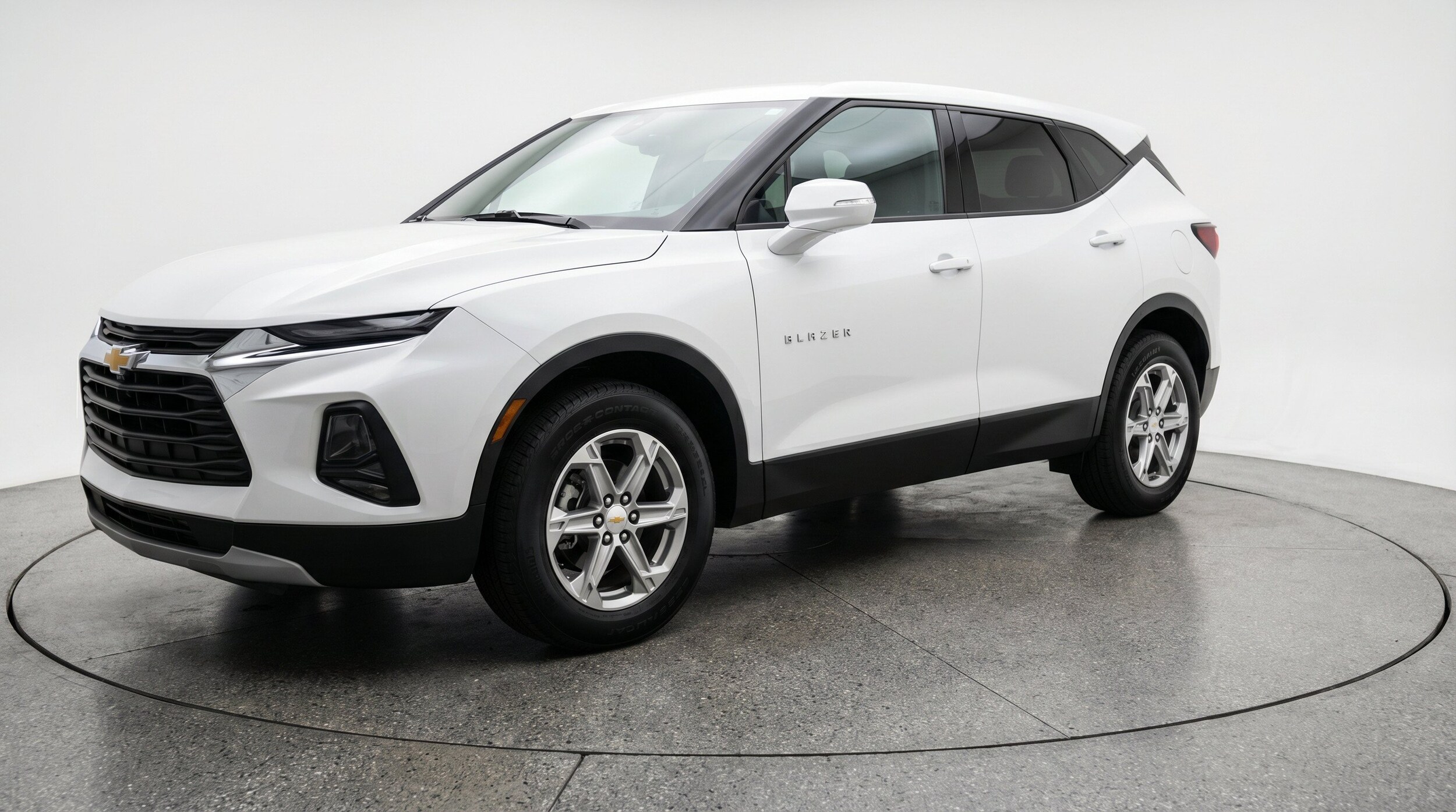 Thumbnail: 2025 Chevrolet Blazer - 3
