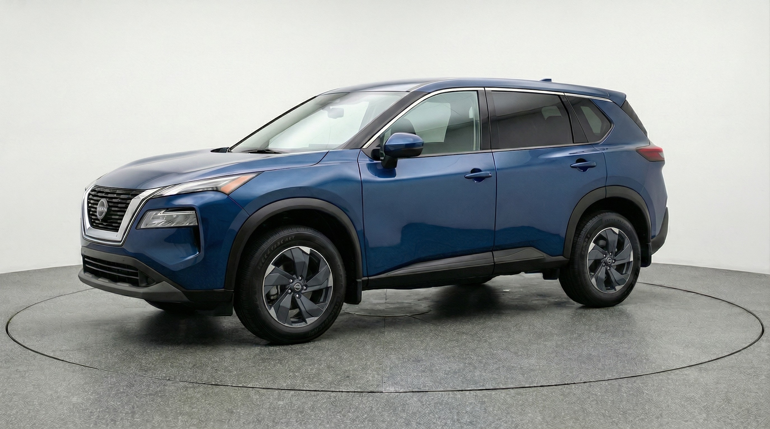 Thumbnail: 2025 Nissan Rogue - 3