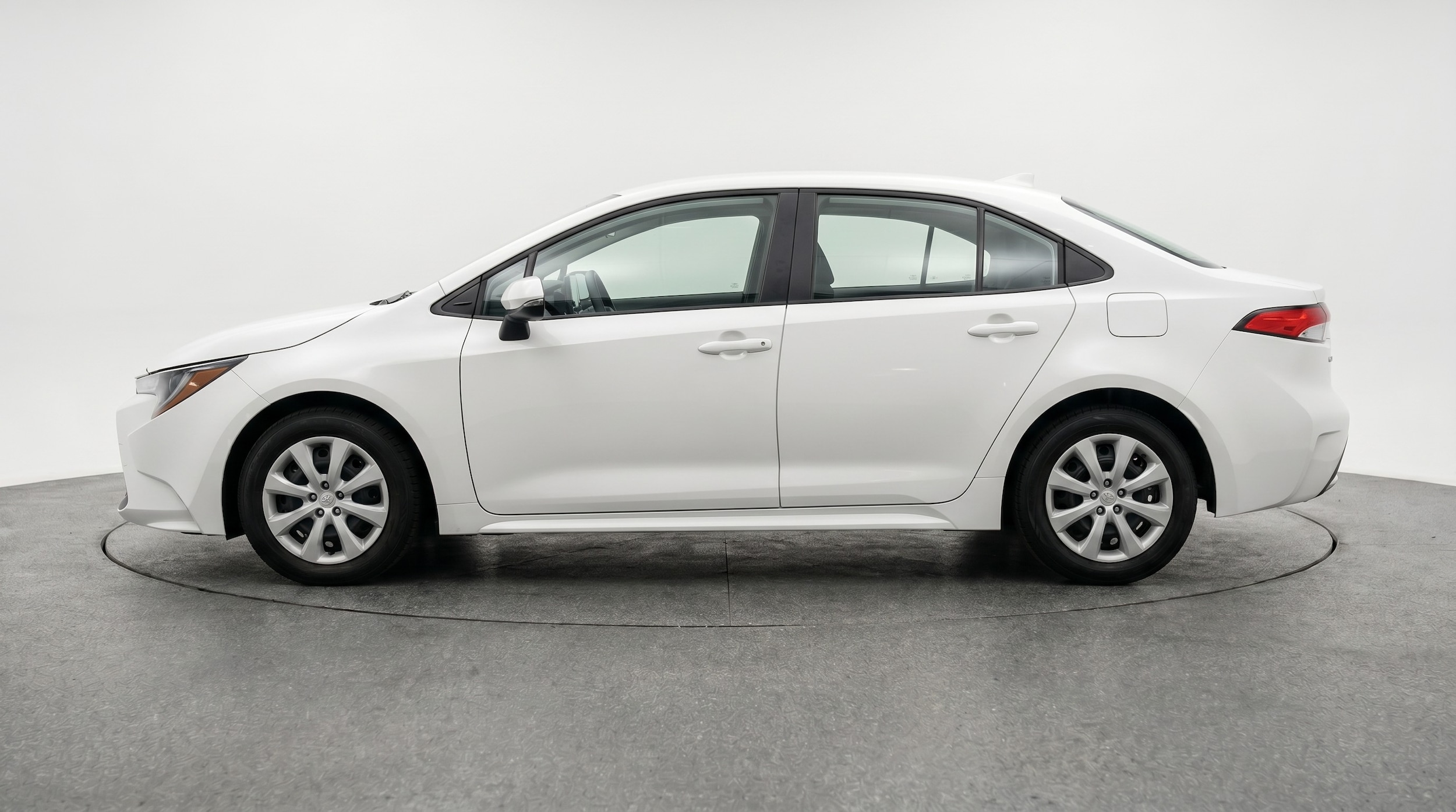 Thumbnail: 2025 Toyota Corolla - 4