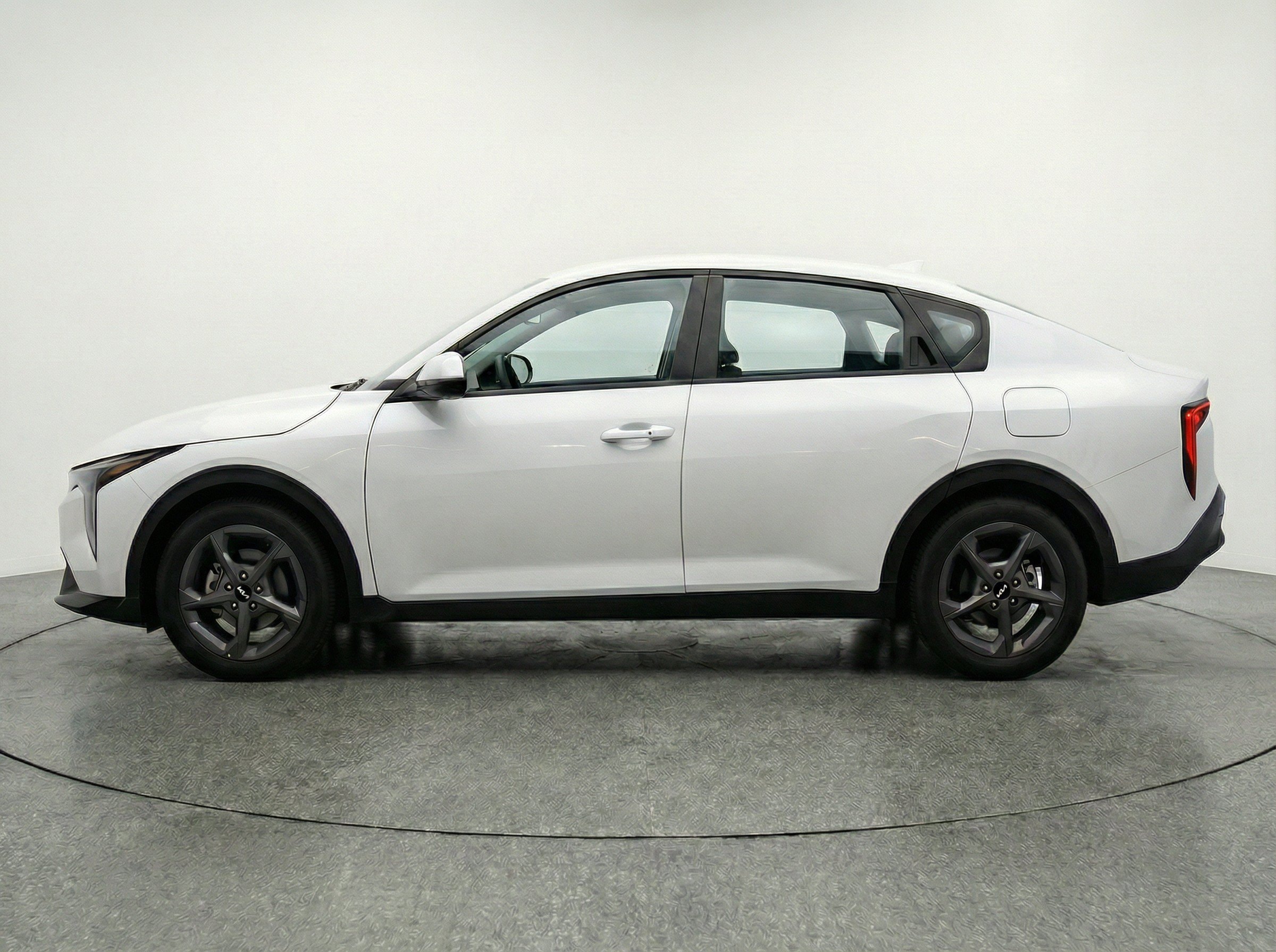 Thumbnail: 2025 Kia K4 - 5