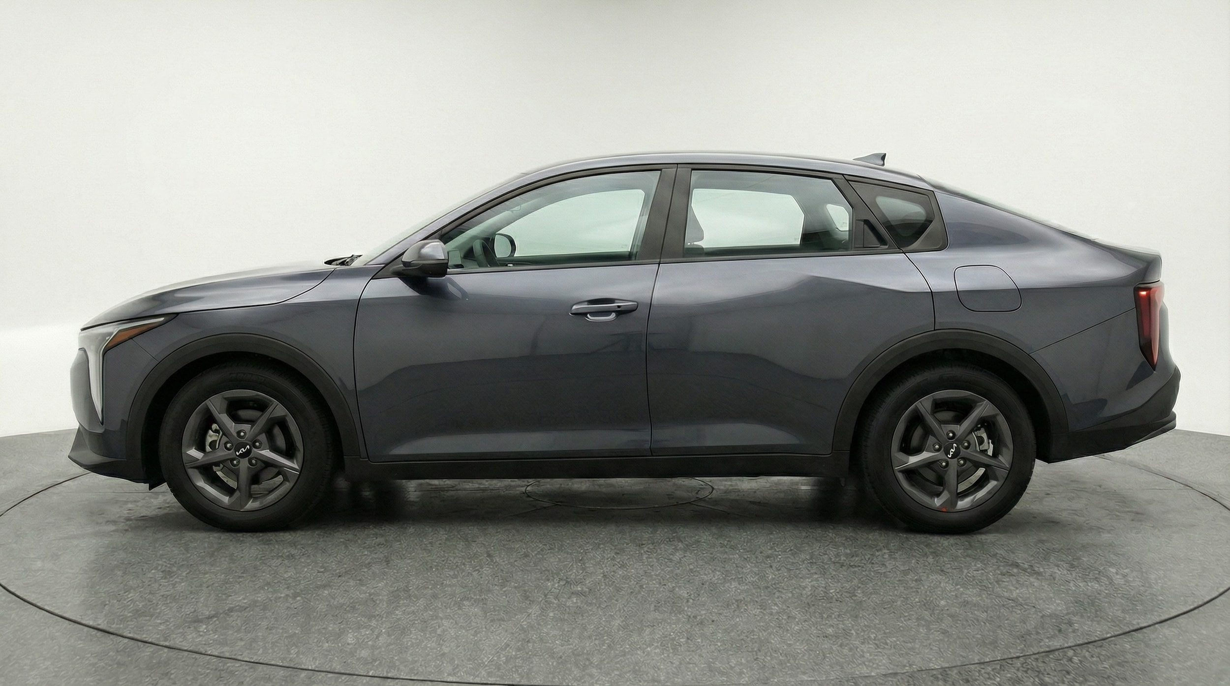 Thumbnail: 2025 Kia K4 - 4