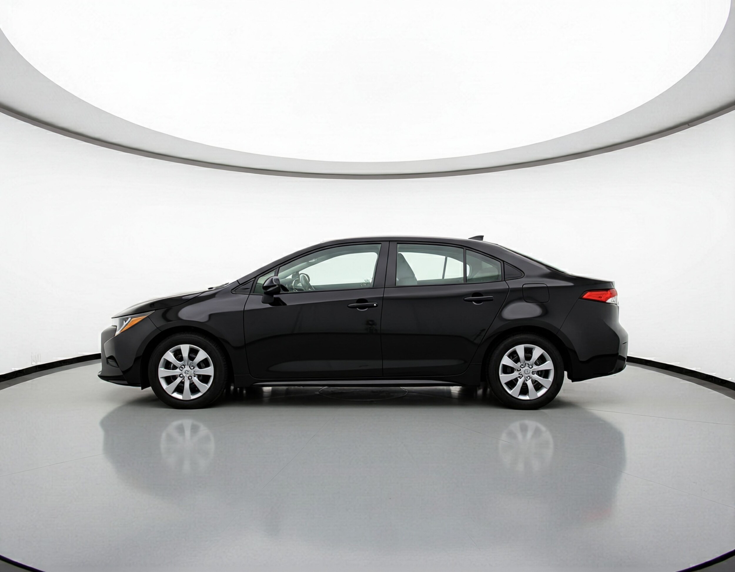 Thumbnail: 2025 Toyota Corolla - 4