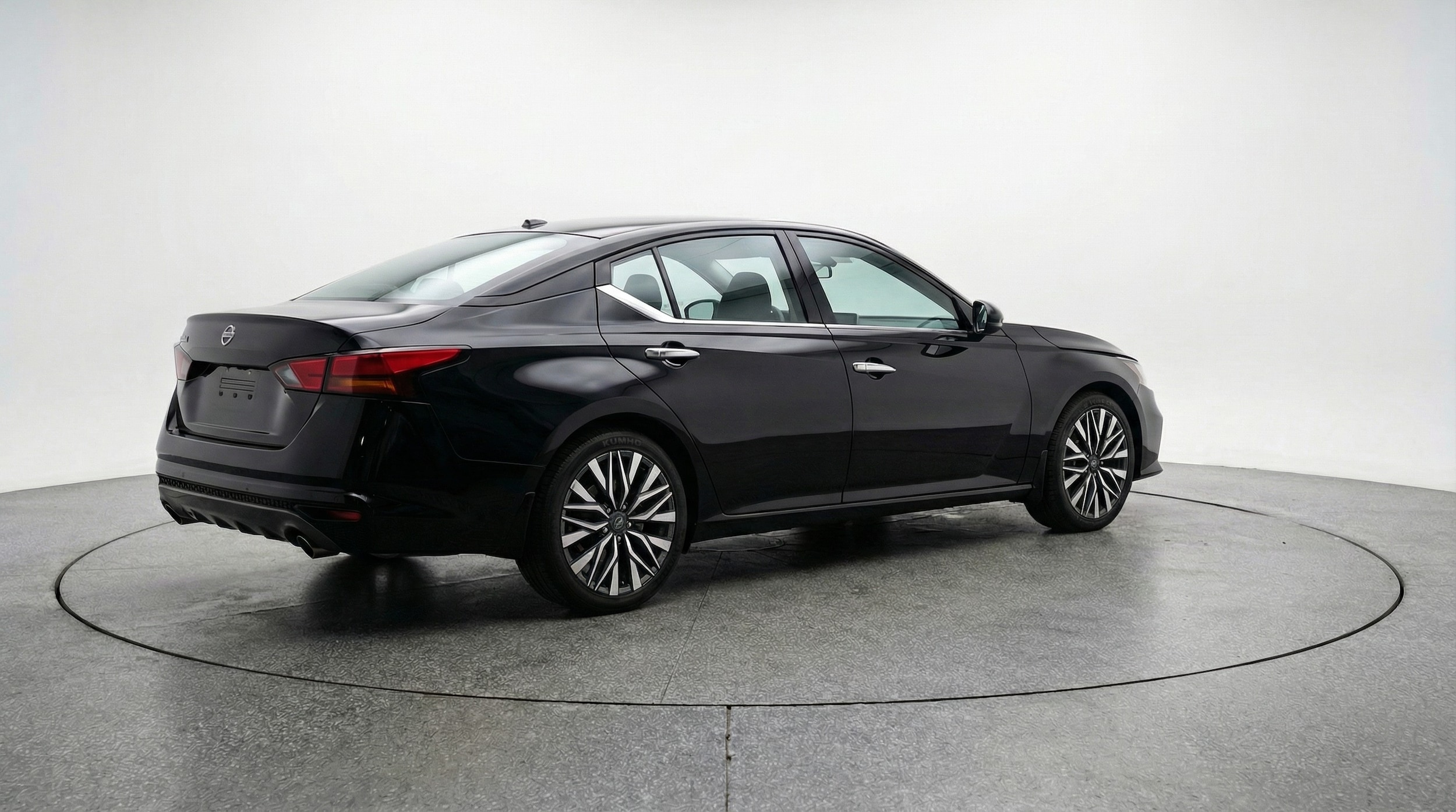 Thumbnail: 2025 Nissan Altima - 7