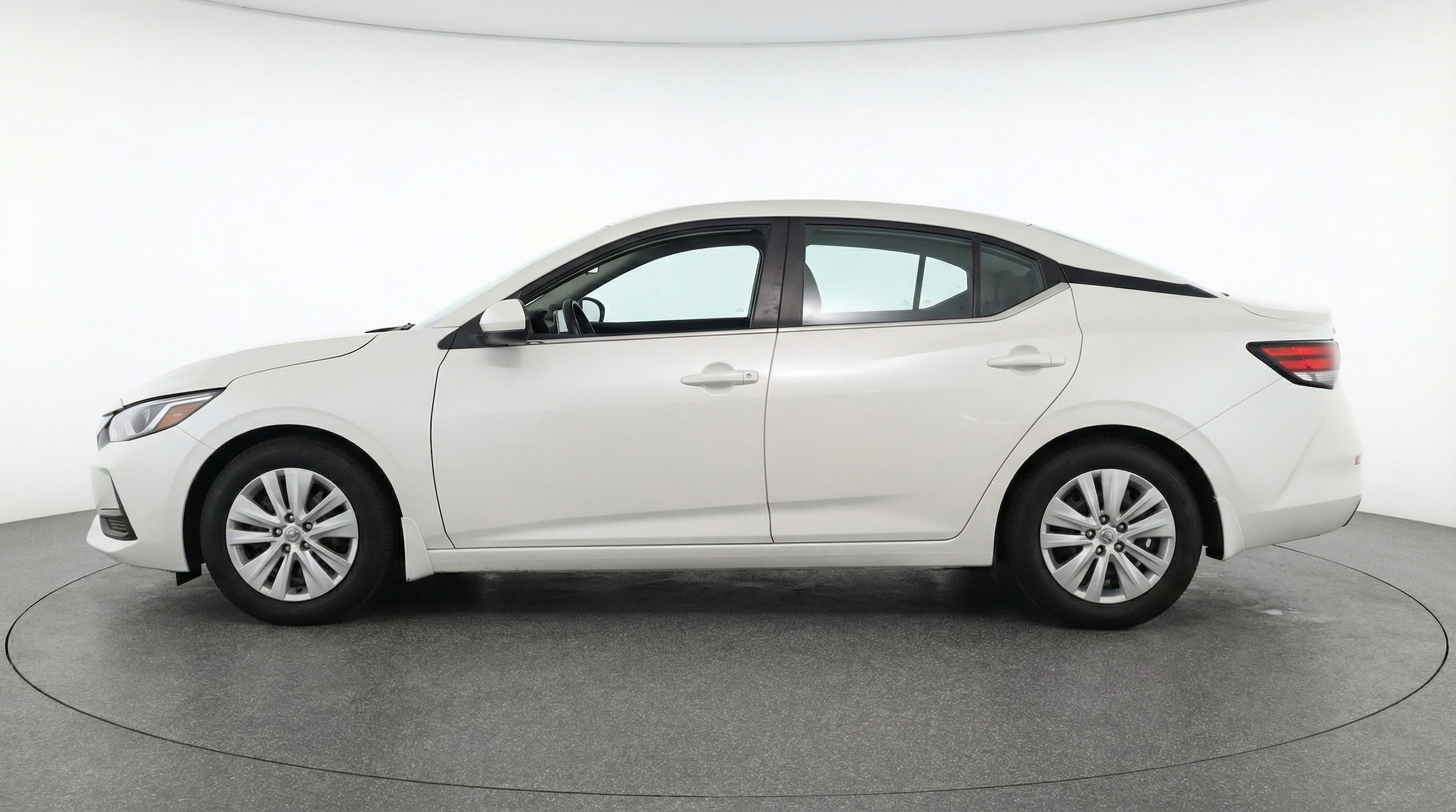 Thumbnail: 2025 Nissan Sentra - 5