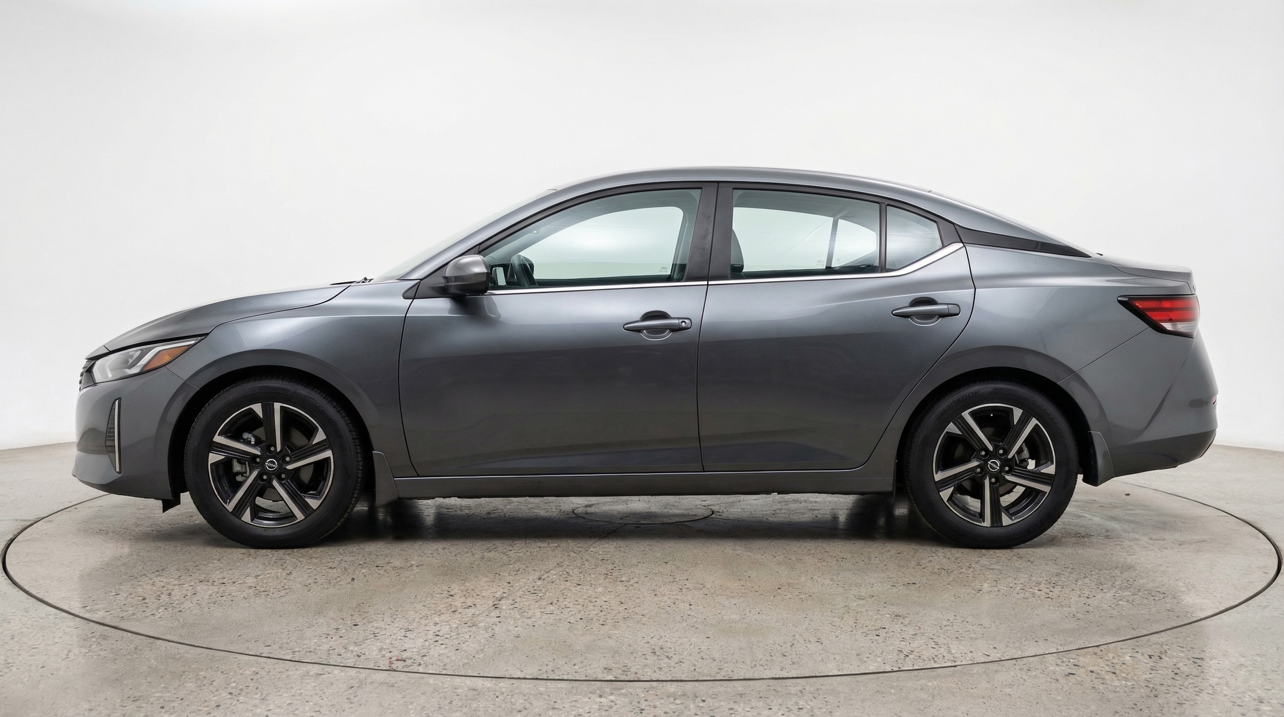 Thumbnail: 2025 Nissan Sentra - 4