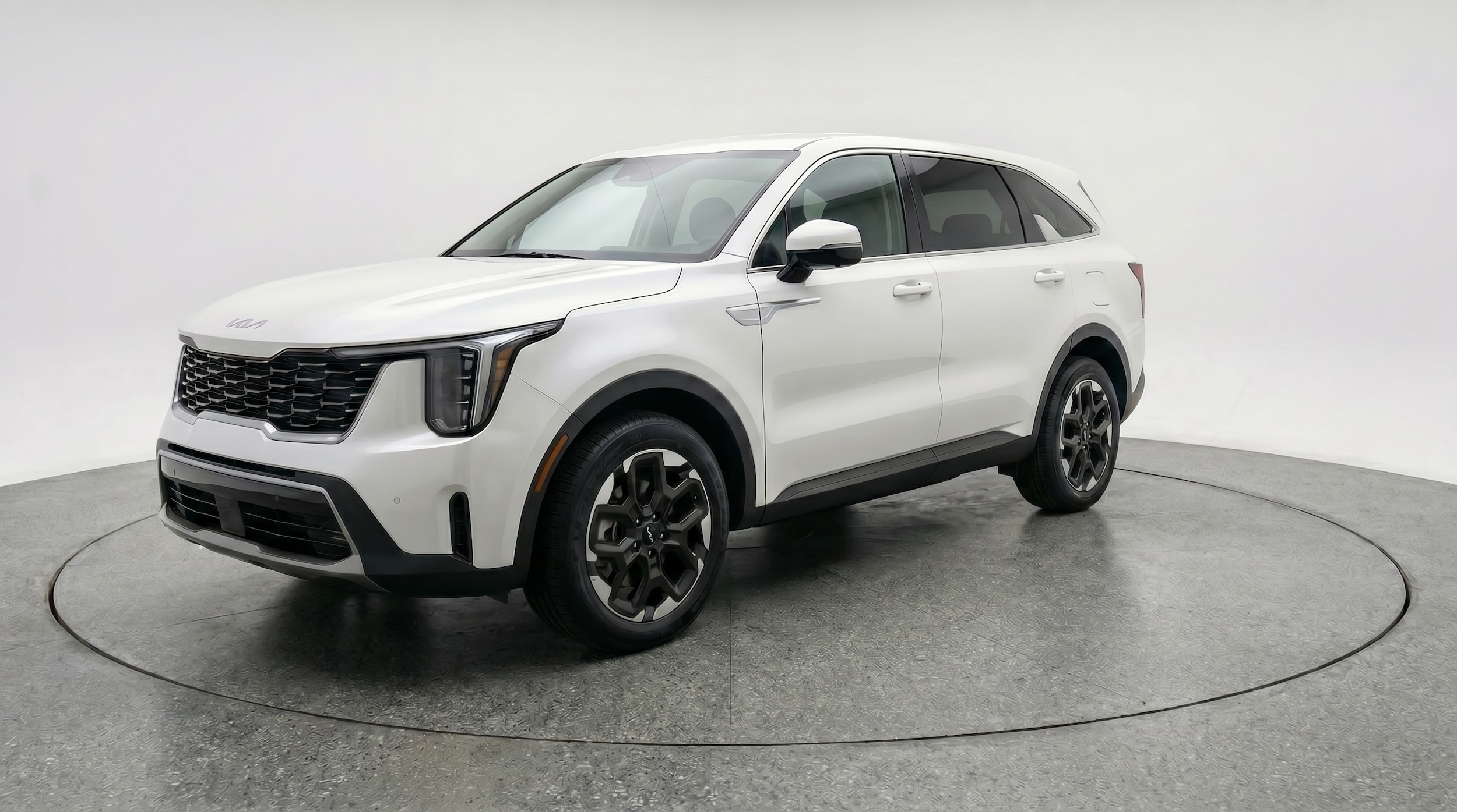 Thumbnail: 2024 Kia Sorento - 3