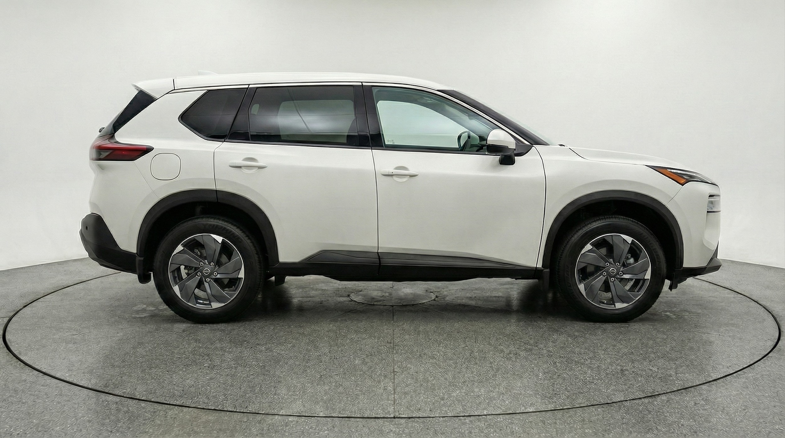 Thumbnail: 2025 Nissan Rogue - 8
