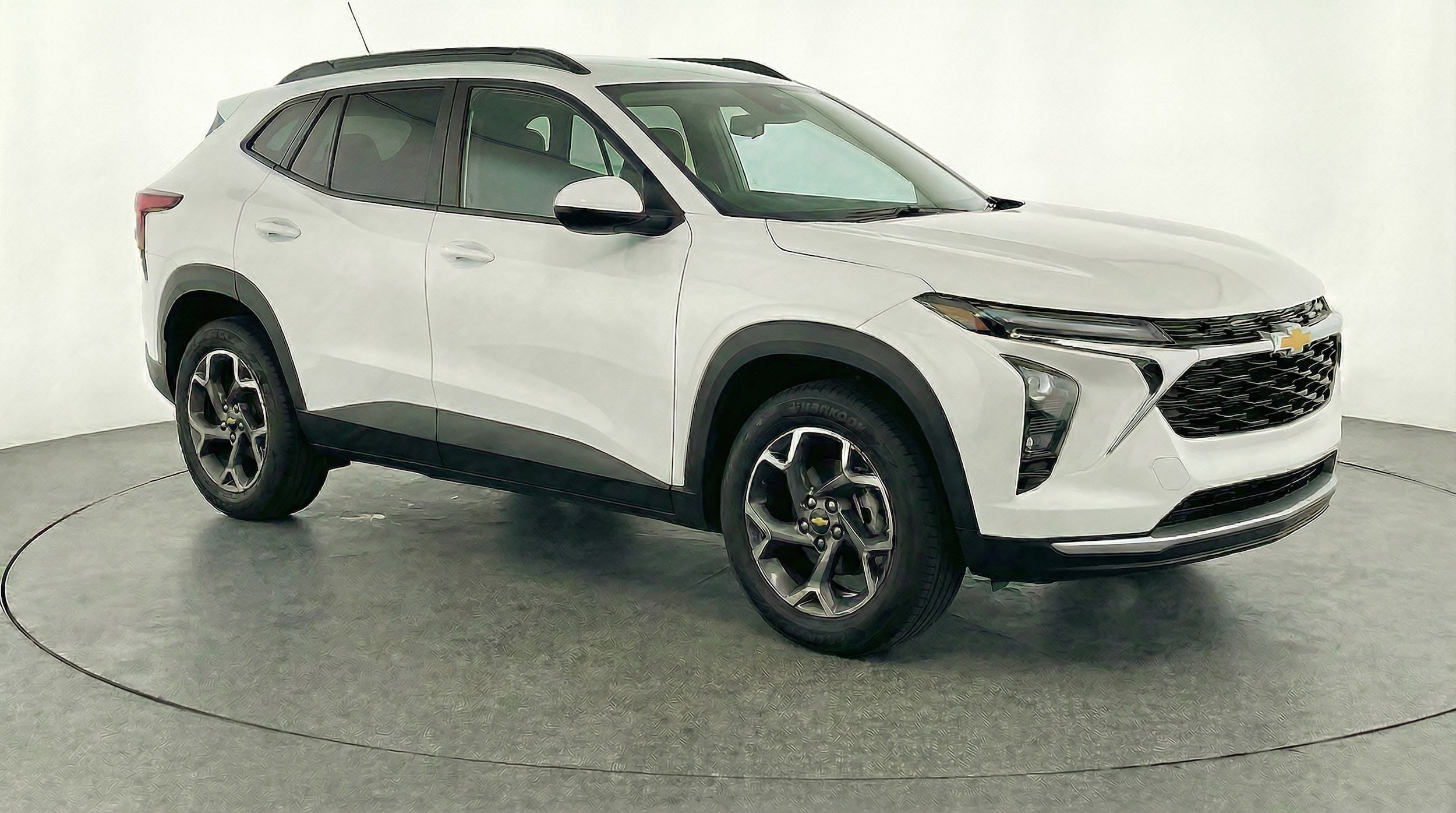 Thumbnail: 2025 Chevrolet Trax - 1