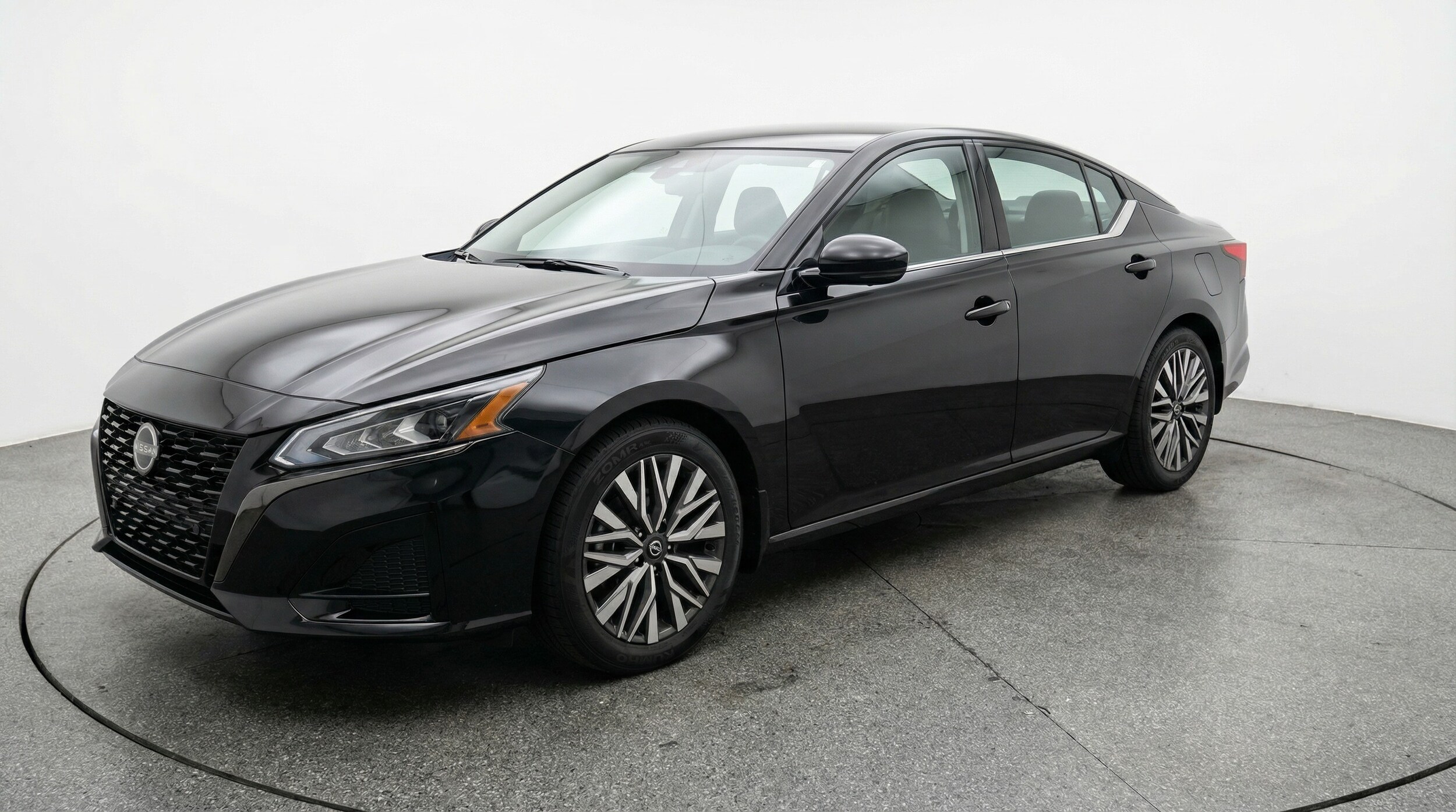 Thumbnail: 2025 Nissan Altima - 3