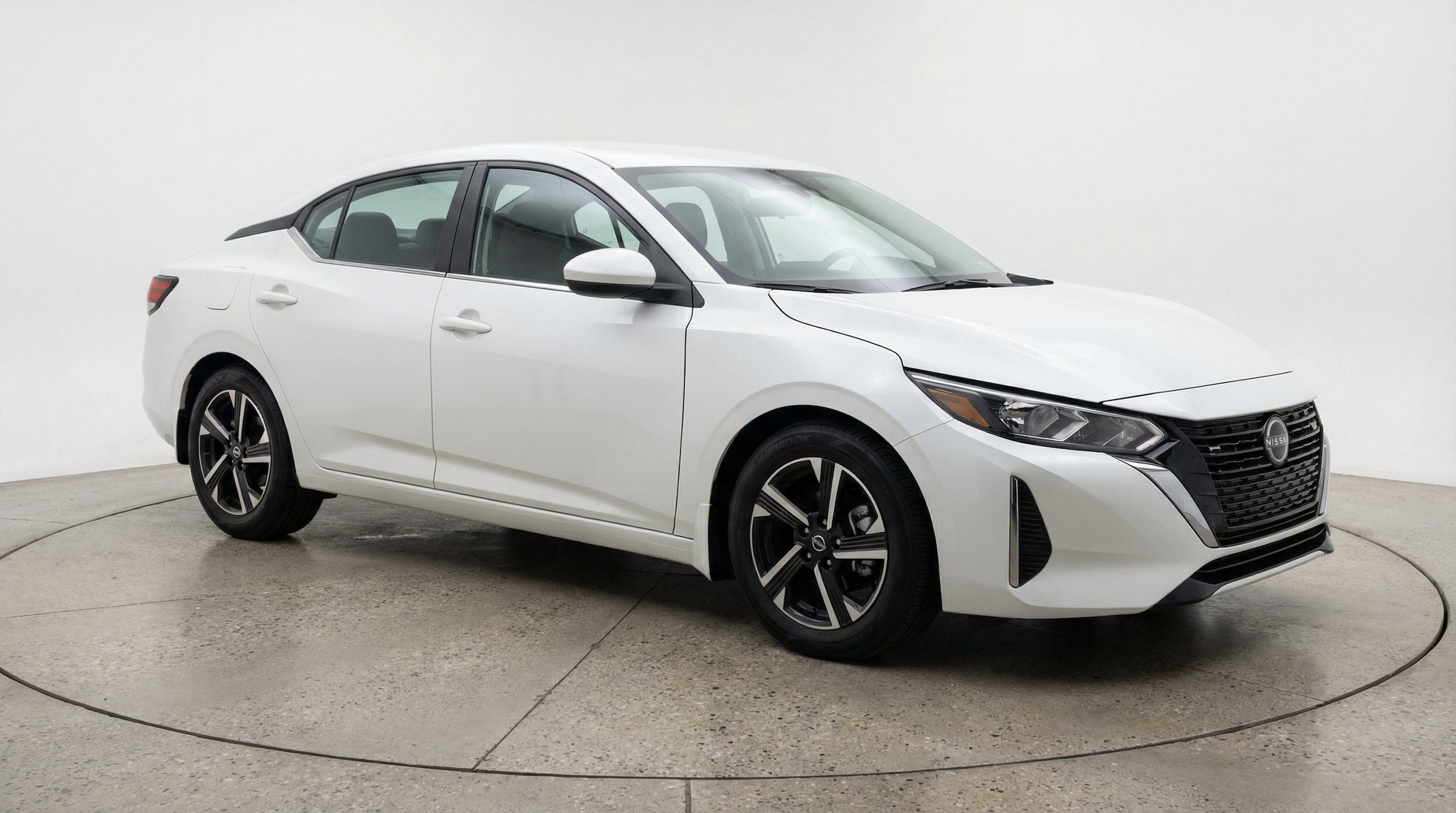 Thumbnail: 2025 Nissan Sentra - 1