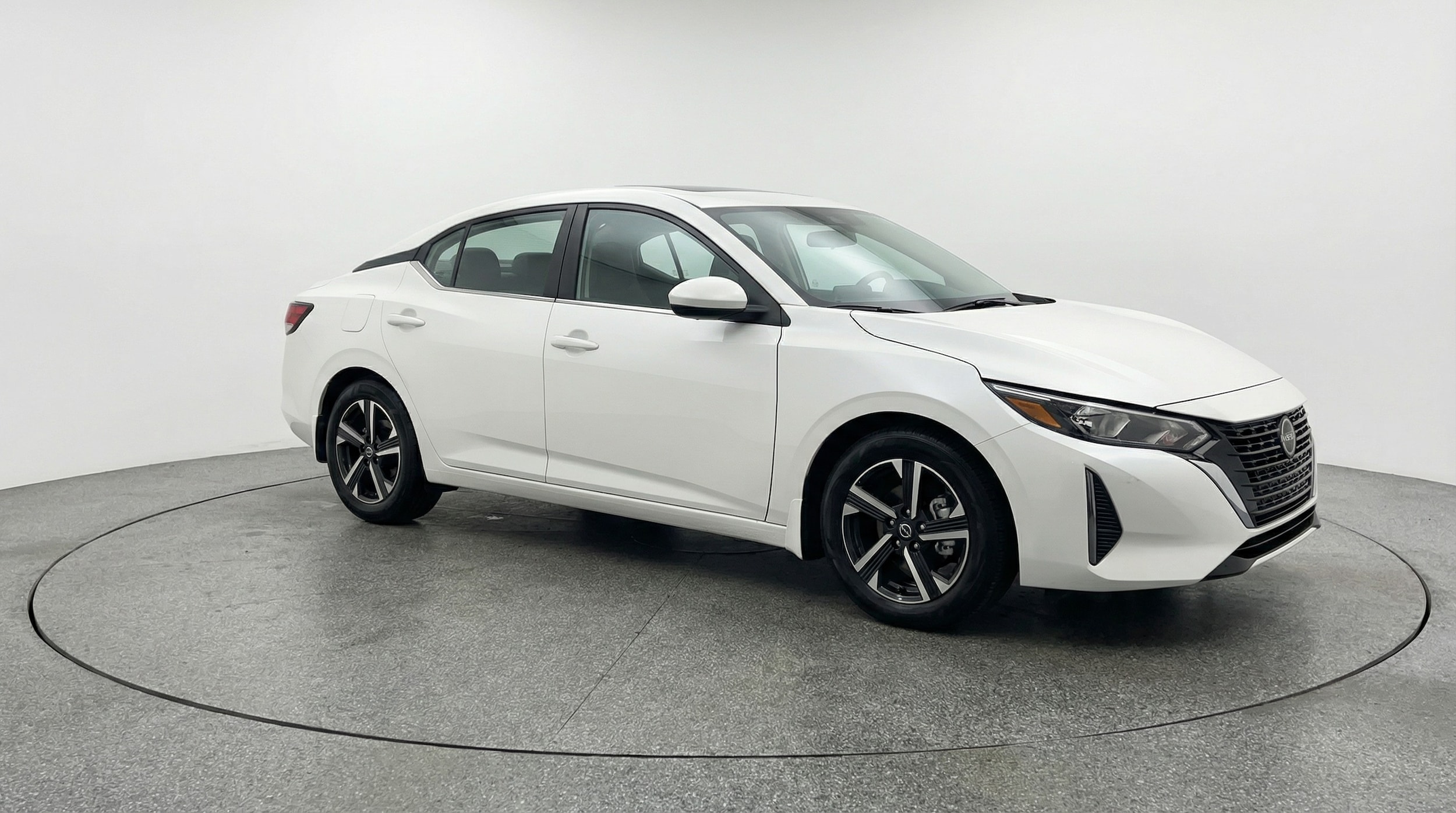 Thumbnail: 2025 Nissan Sentra - 1