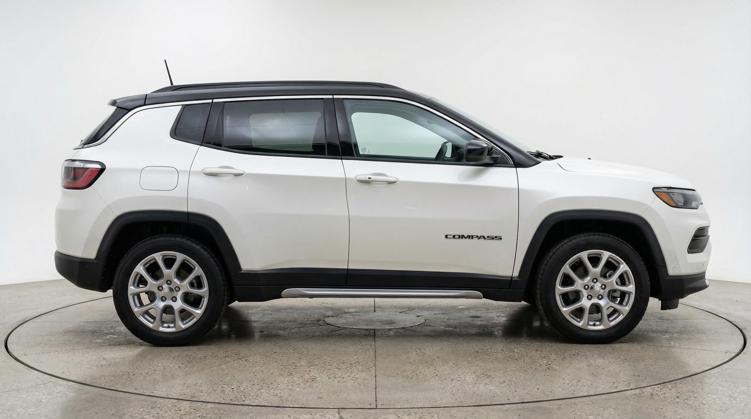 Thumbnail: 2025 Jeep Compass - 8