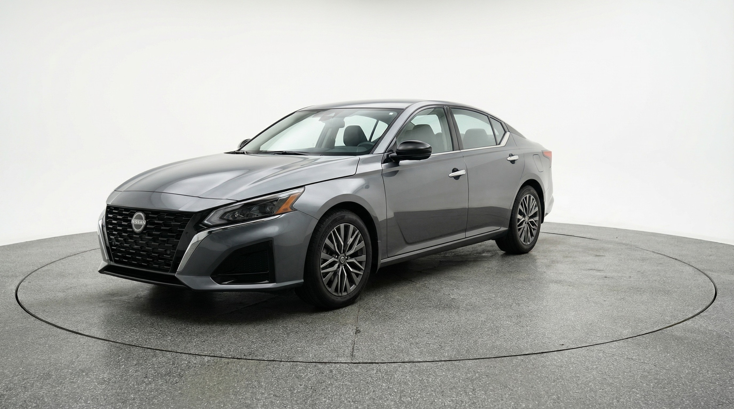 Thumbnail: 2025 Nissan Altima - 3