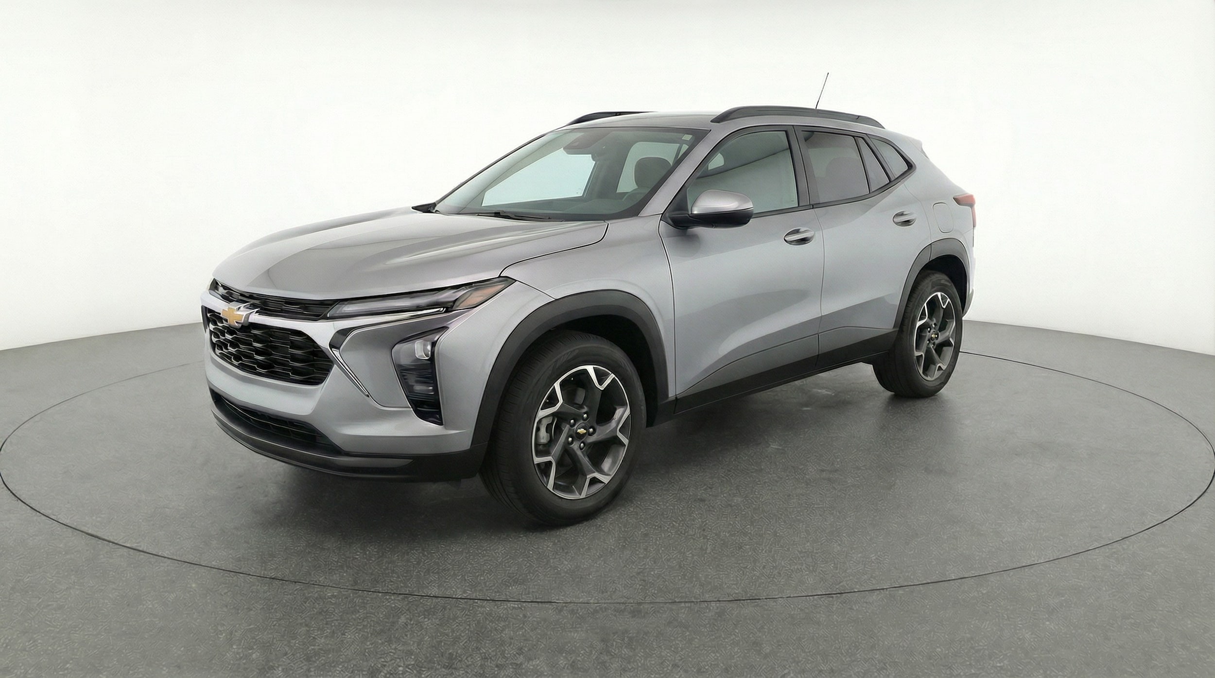 Thumbnail: 2025 Chevrolet Trax - 3