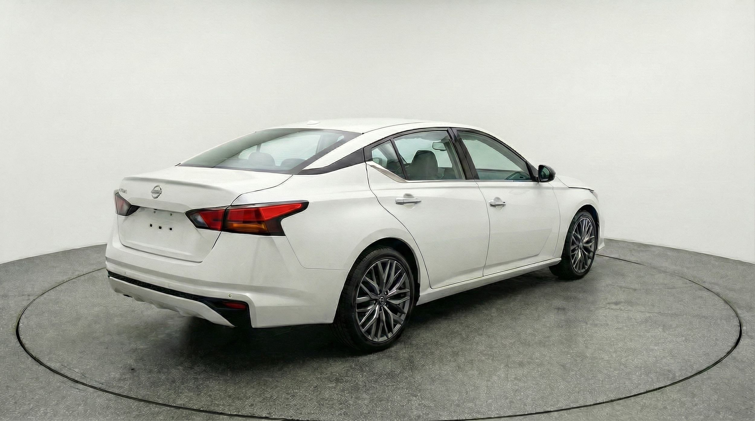 Thumbnail: 2025 Nissan Altima - 7