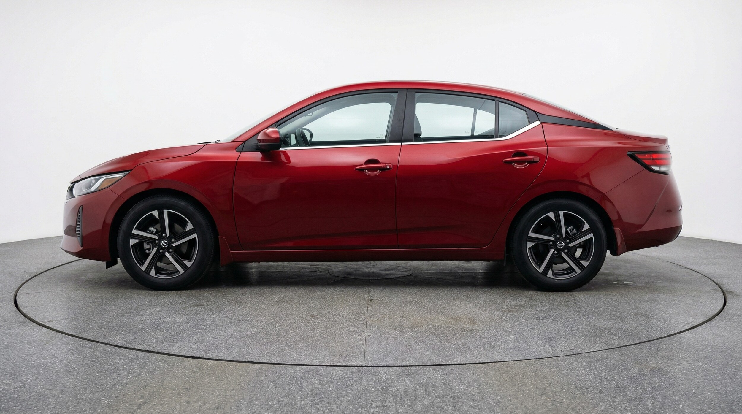 Thumbnail: 2025 Nissan Sentra - 4