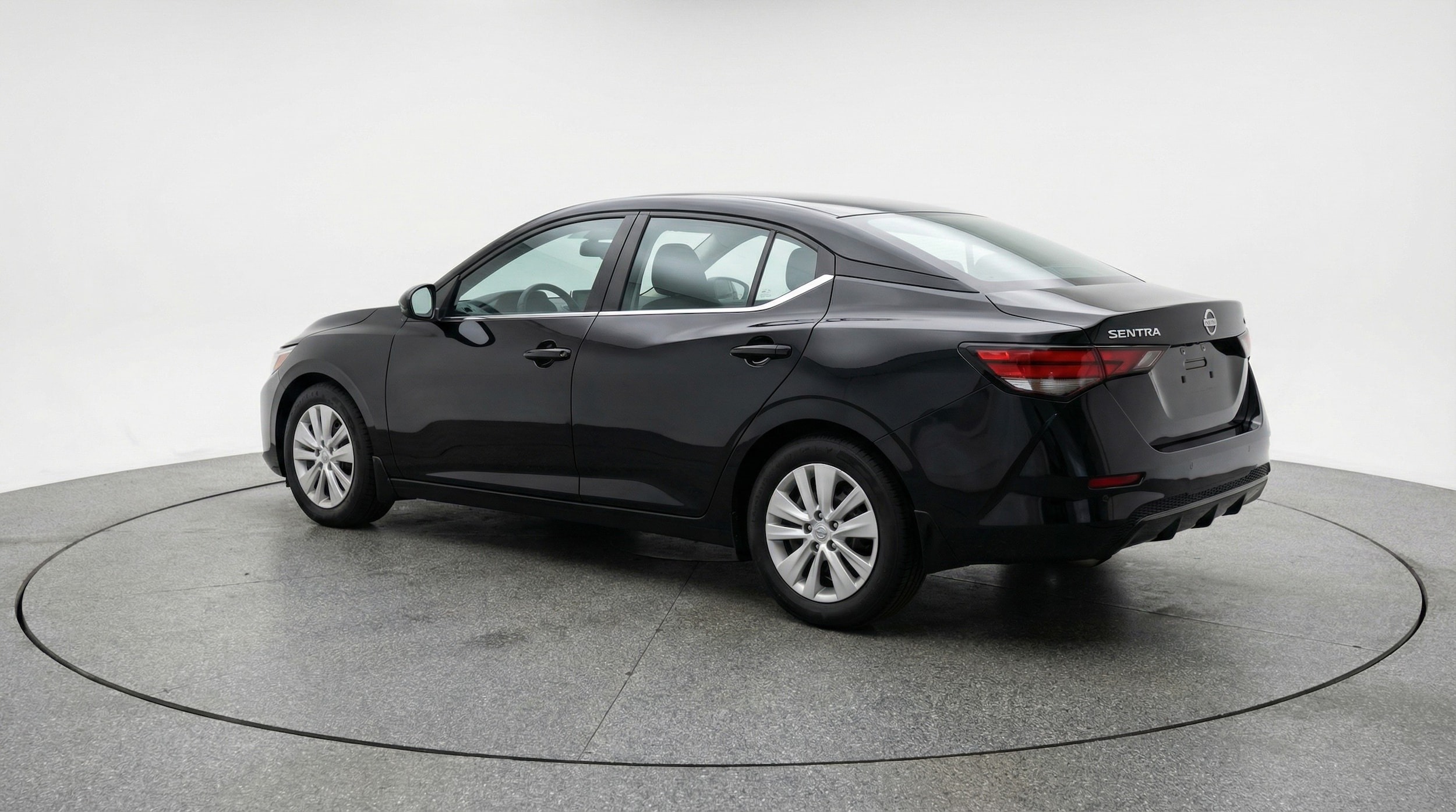 Thumbnail: 2025 Nissan Sentra - 5