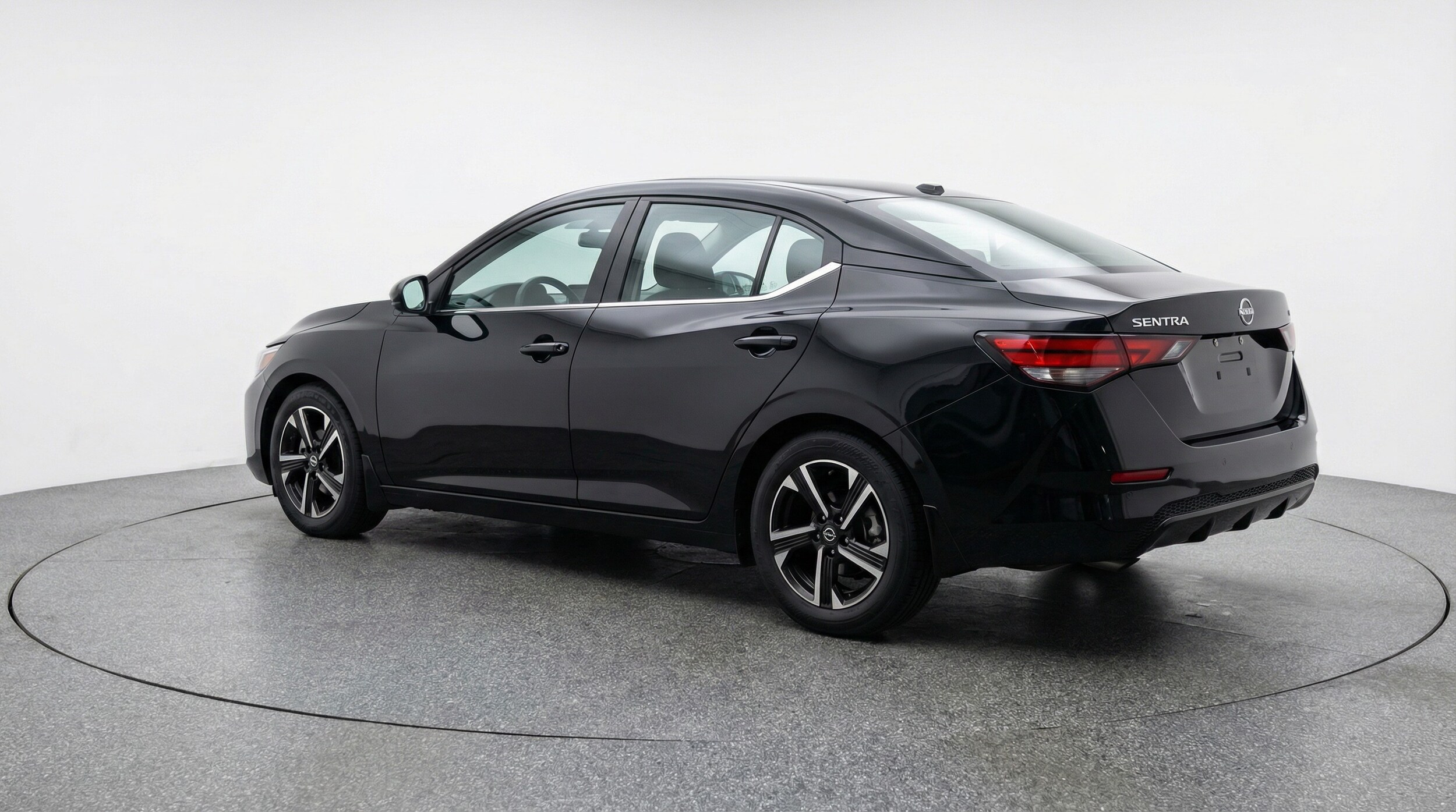 Thumbnail: 2025 Nissan Sentra - 5