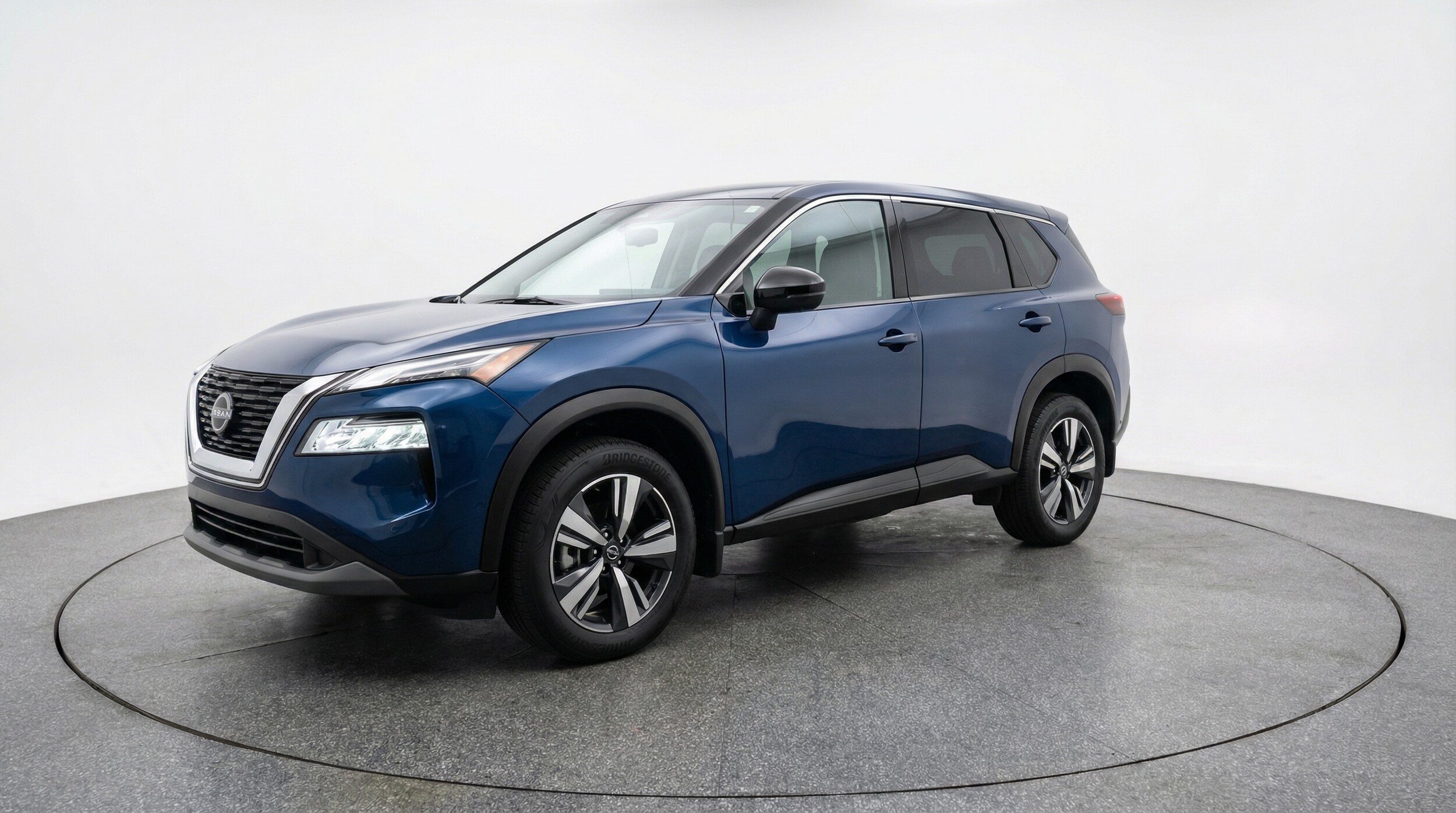 Thumbnail: 2026 Nissan Rogue - 3