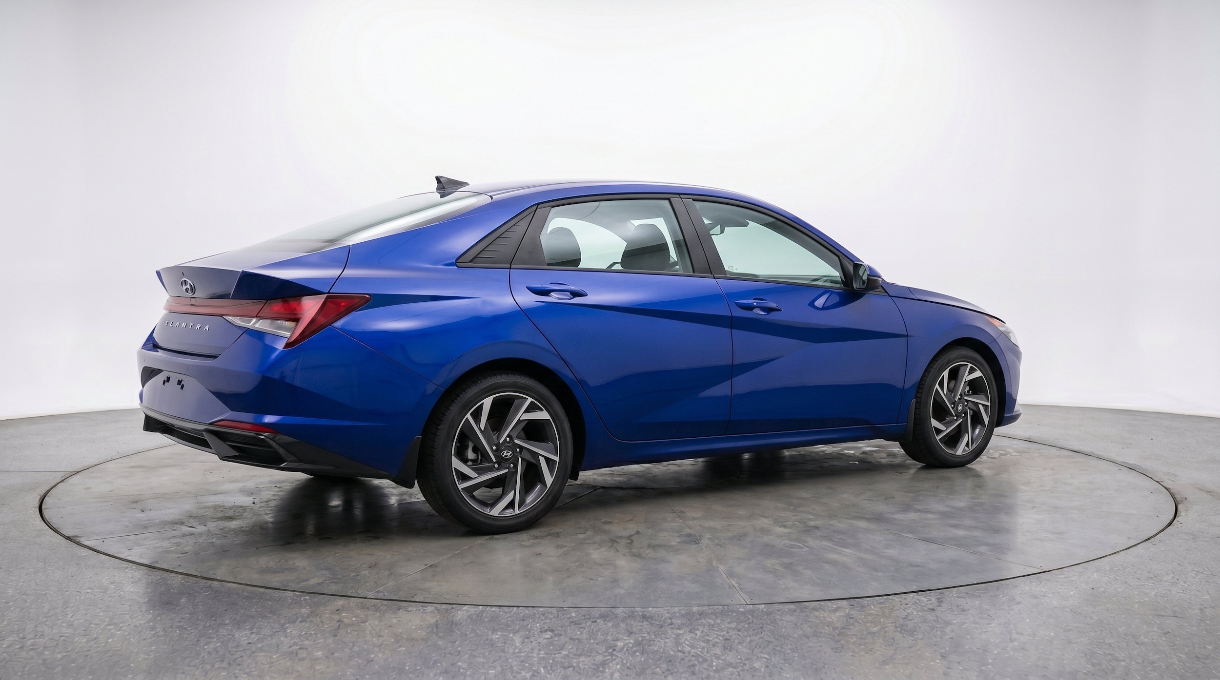 Thumbnail: 2025 Hyundai Elantra - 9