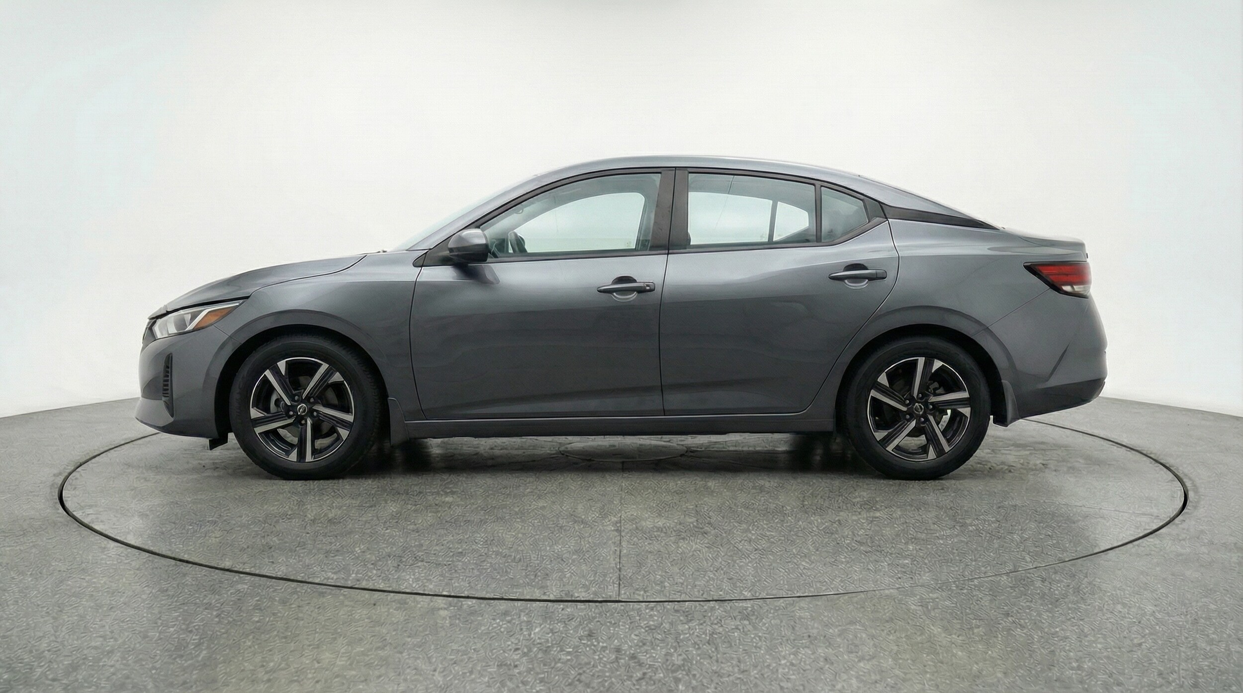 Thumbnail: 2025 Nissan Sentra - 4