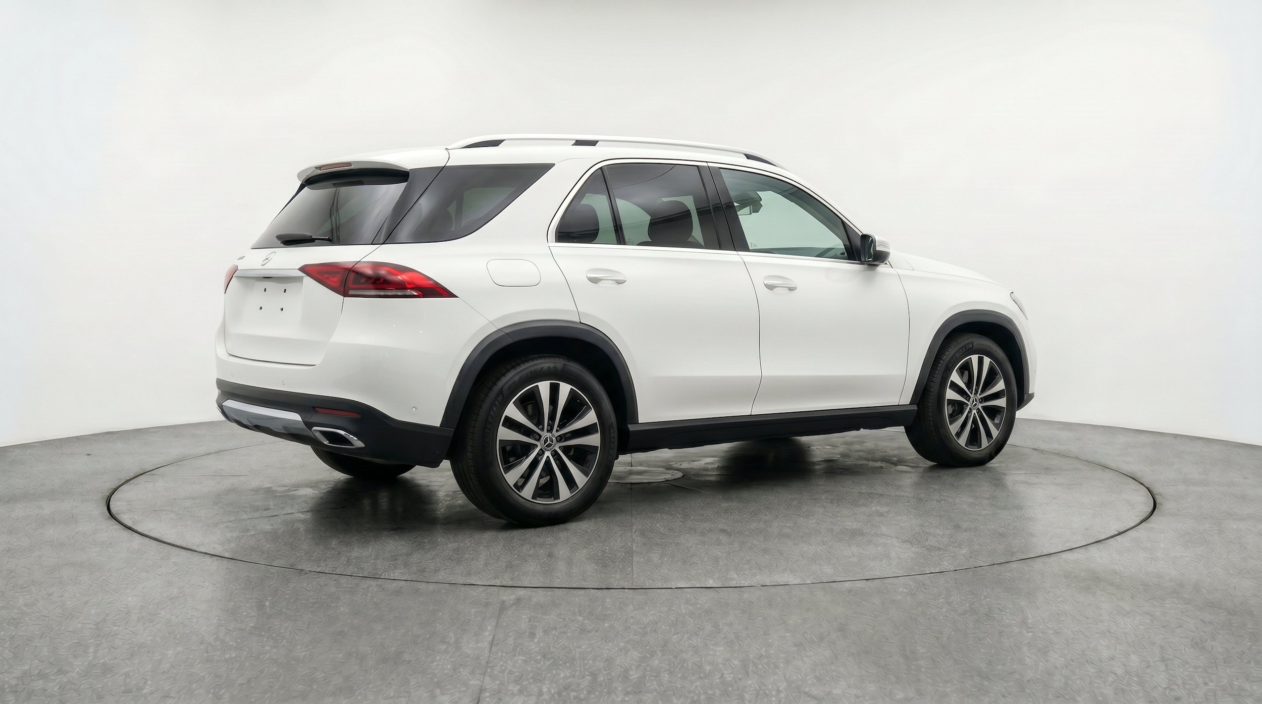 Thumbnail: 2026 Mercedes-Benz GLE - 9