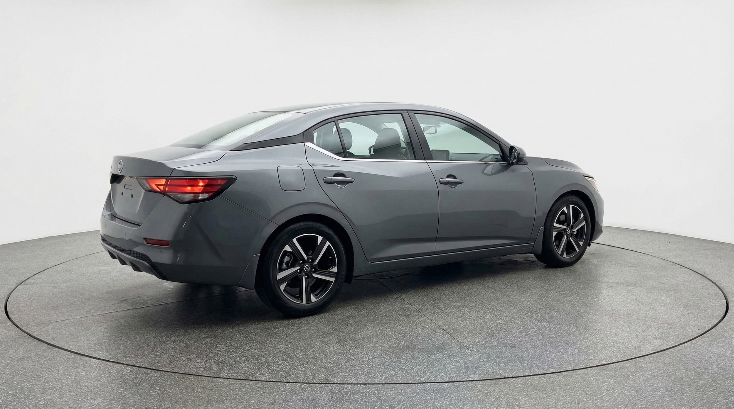 Thumbnail: 2025 Nissan Sentra - 9