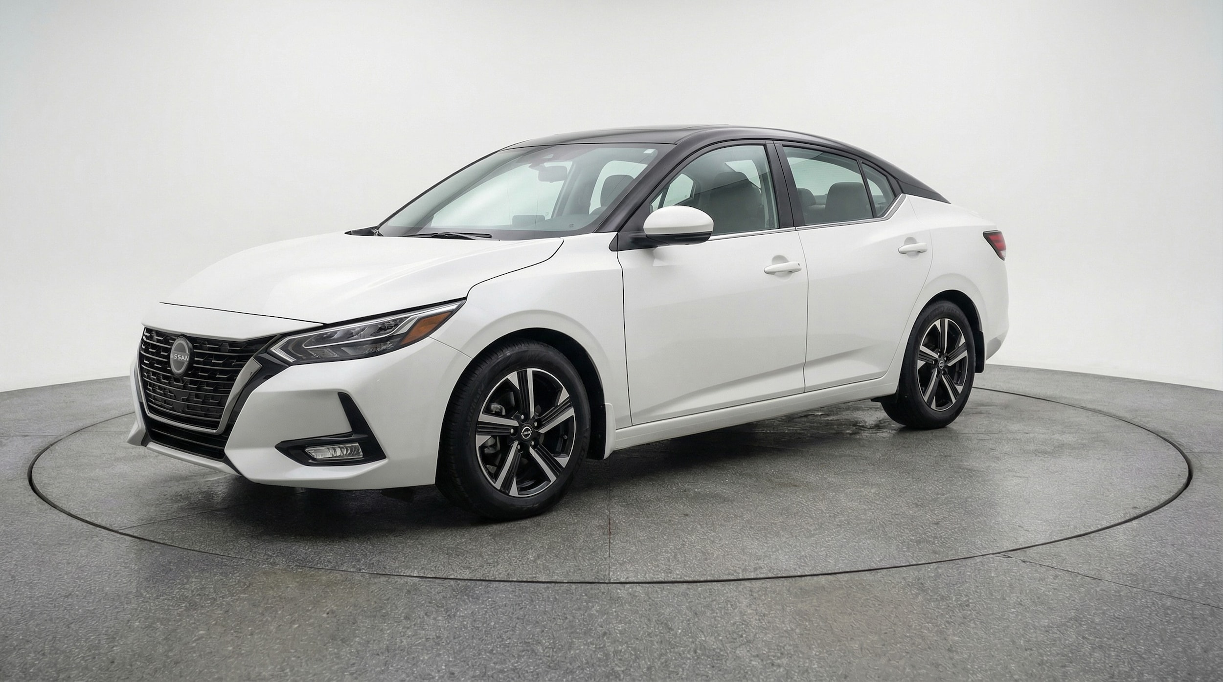 Thumbnail: 2025 Nissan Sentra - 3