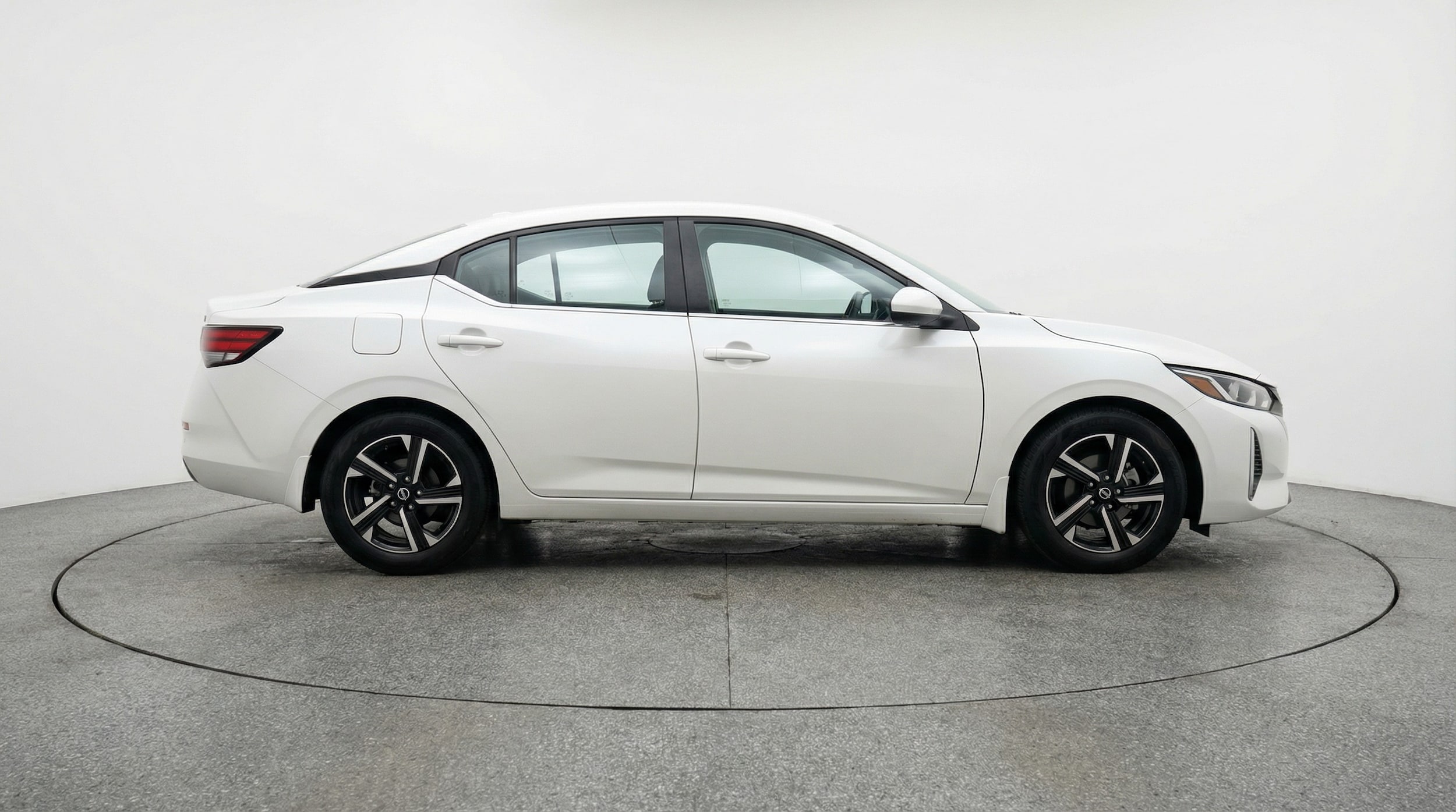 Thumbnail: 2025 Nissan Sentra - 8