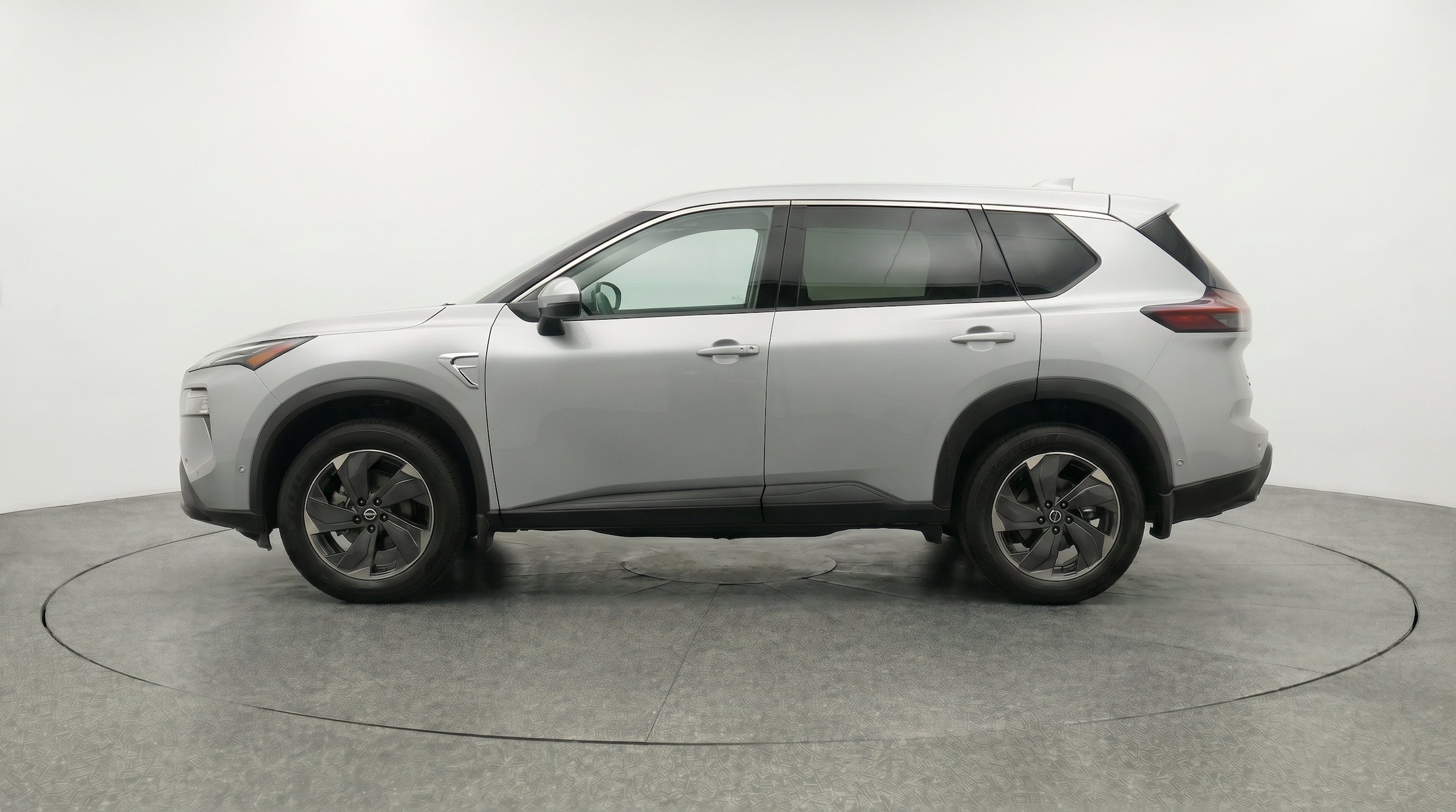 Thumbnail: 2025 Nissan Rogue - 5