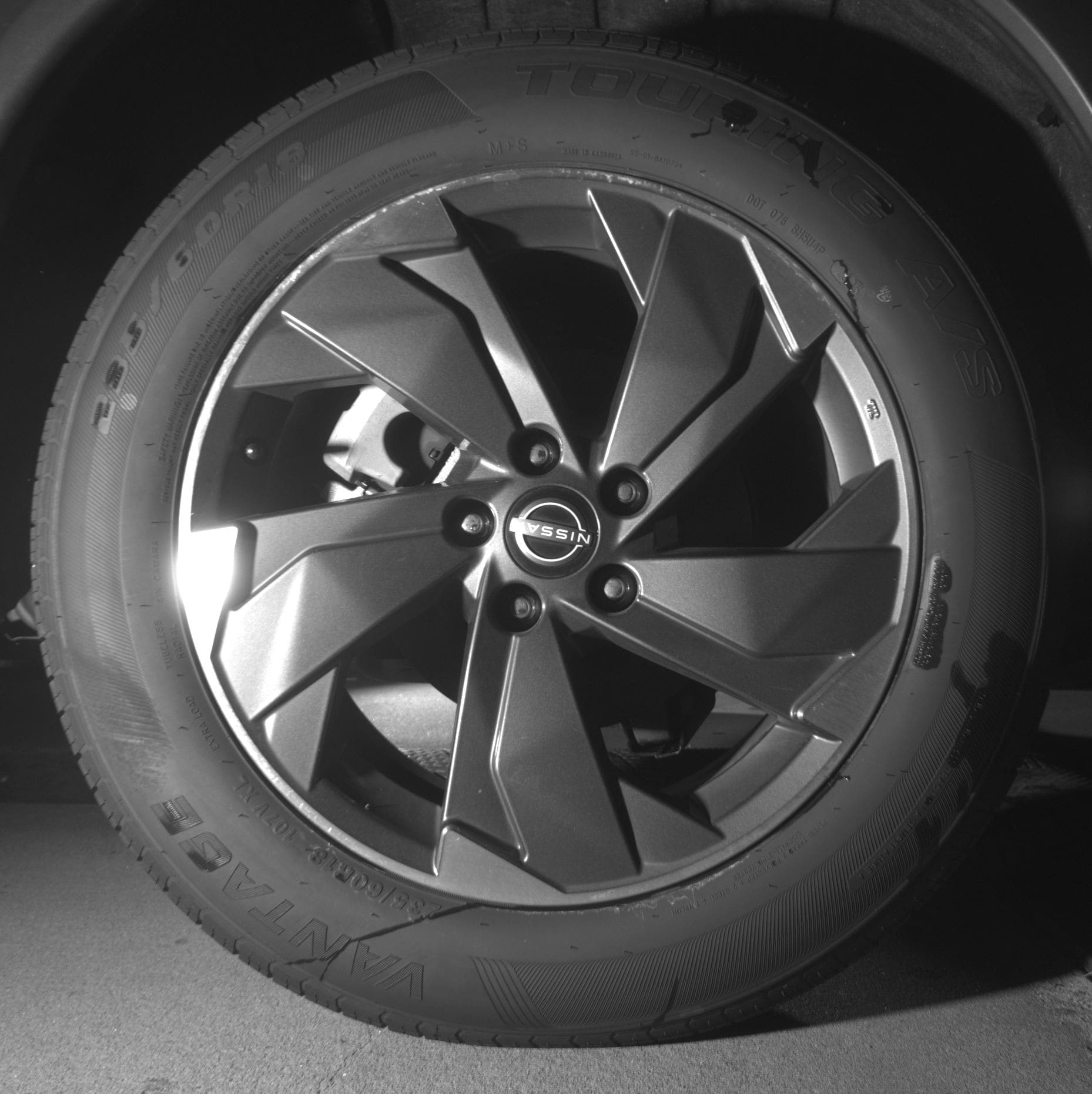 Thumbnail: 2025 Nissan Rogue - 12