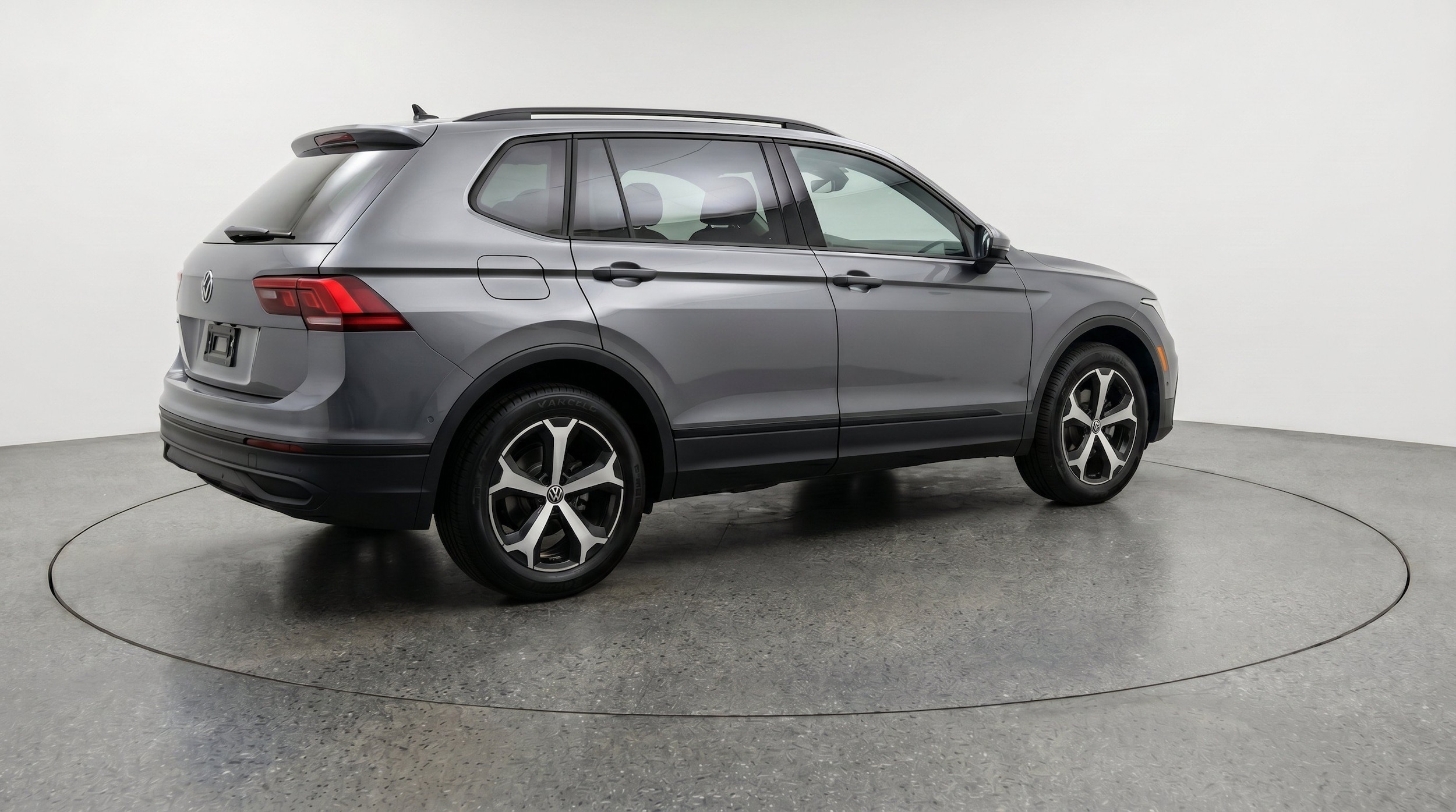 Thumbnail: 2026 Volkswagen Tiguan - 9