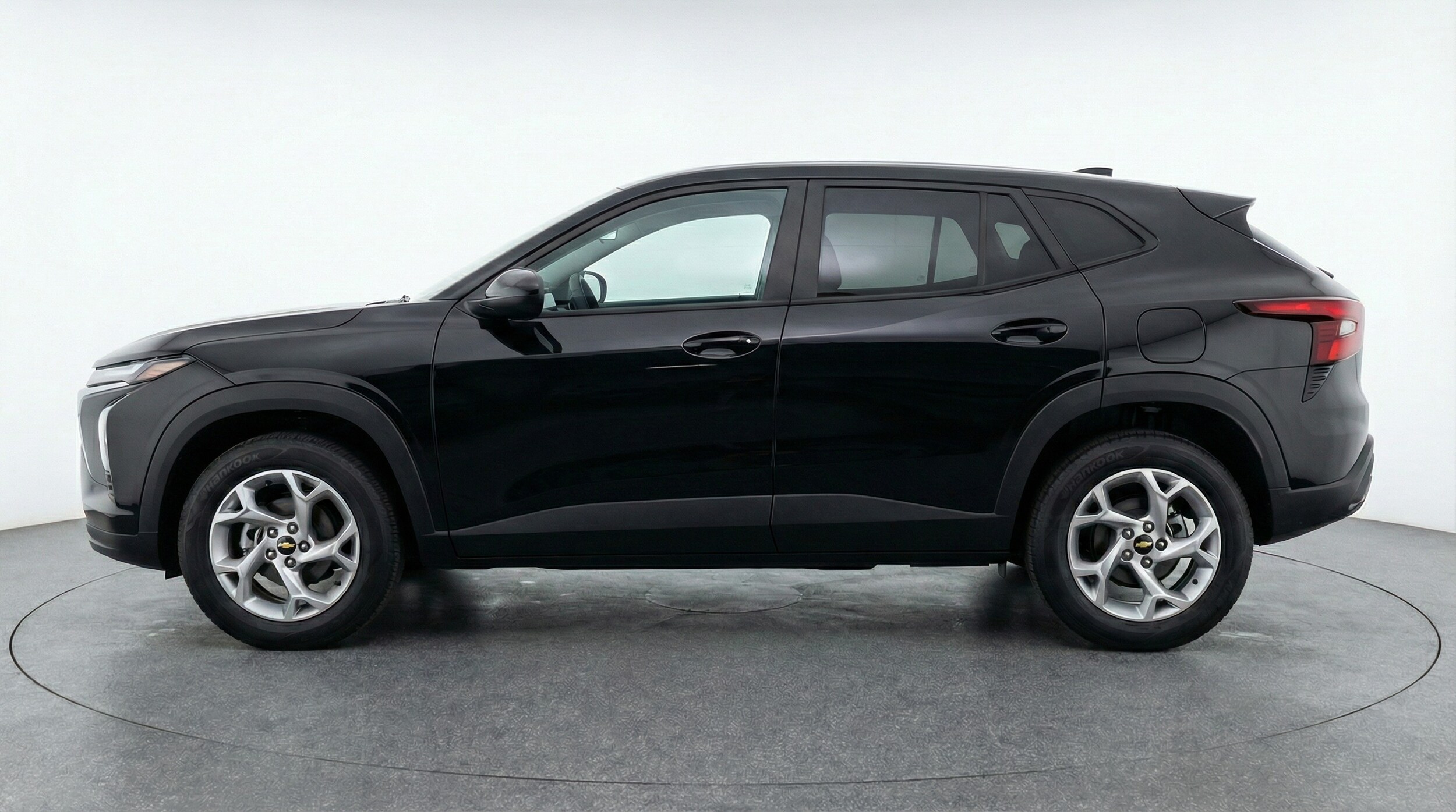 Thumbnail: 2025 Chevrolet Trax - 4
